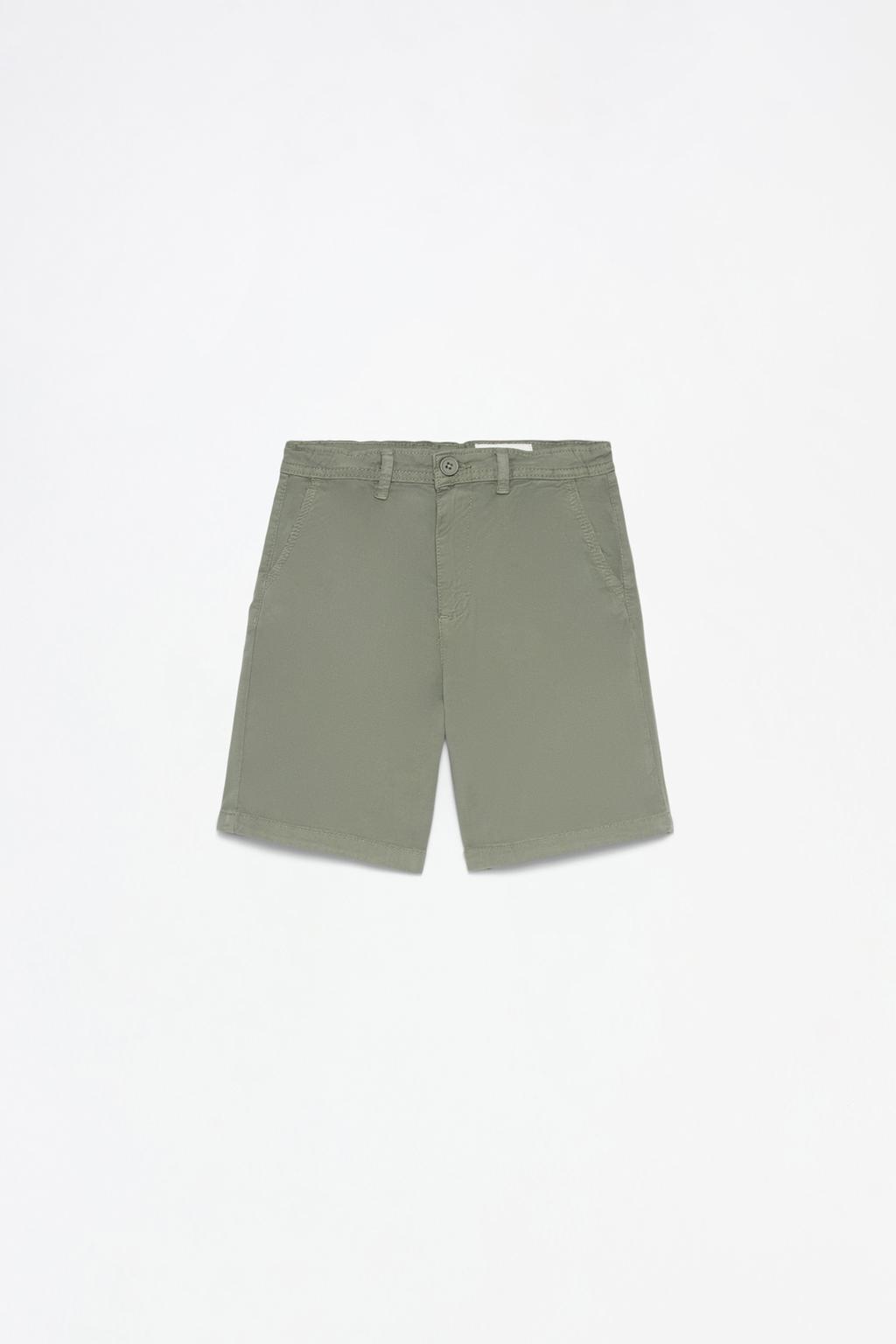 Stretch chino Bermuda shorts