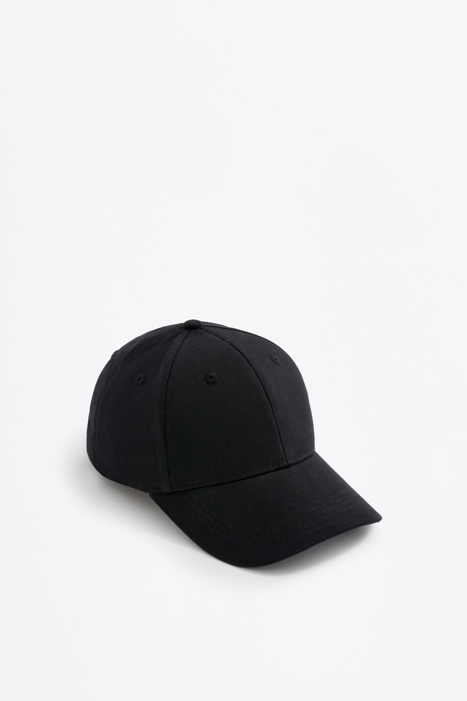 Basic cap — BLACK