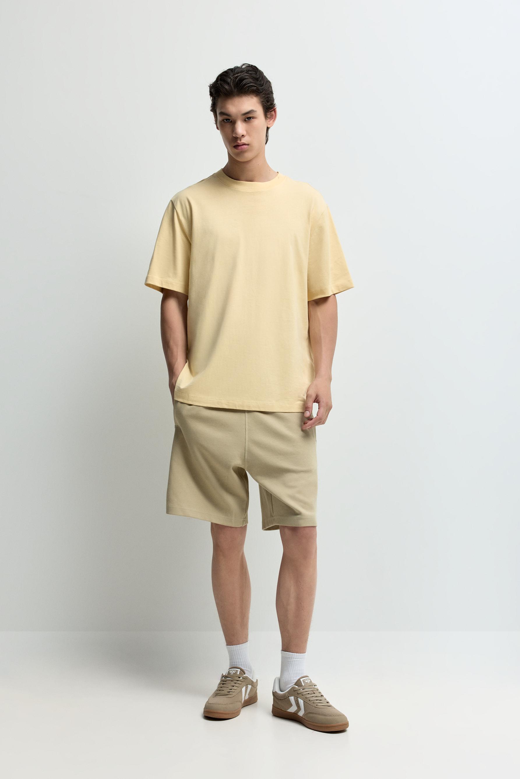 Interlock Bermuda shorts — PALE GREEN