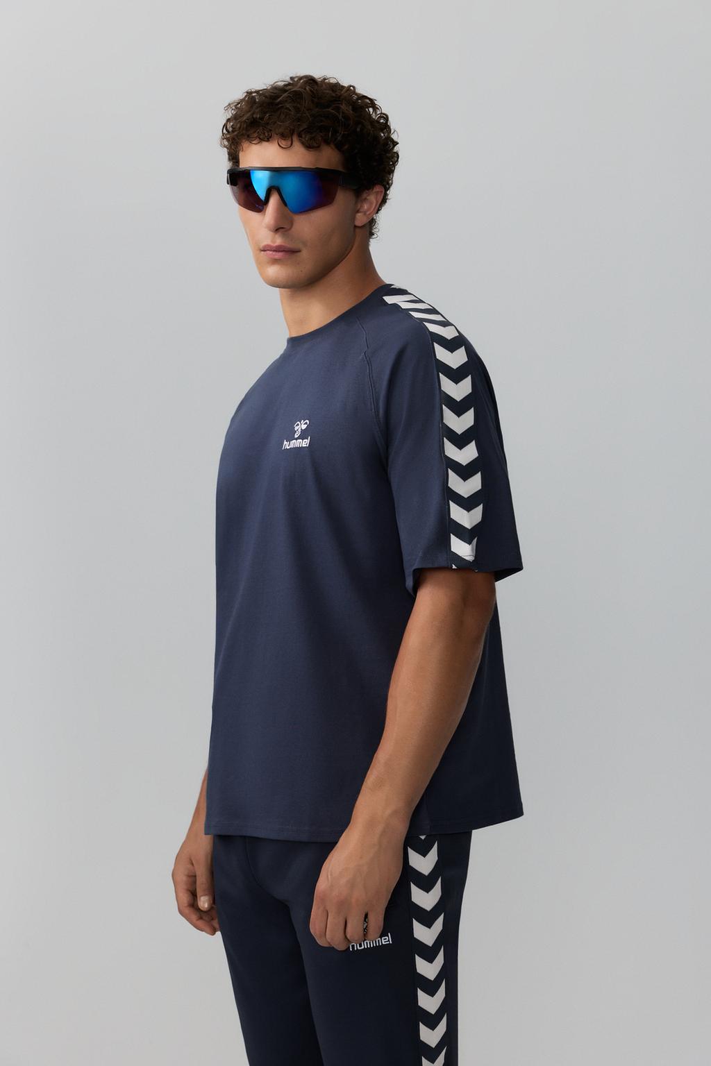 Tricou Hummel x Lefties