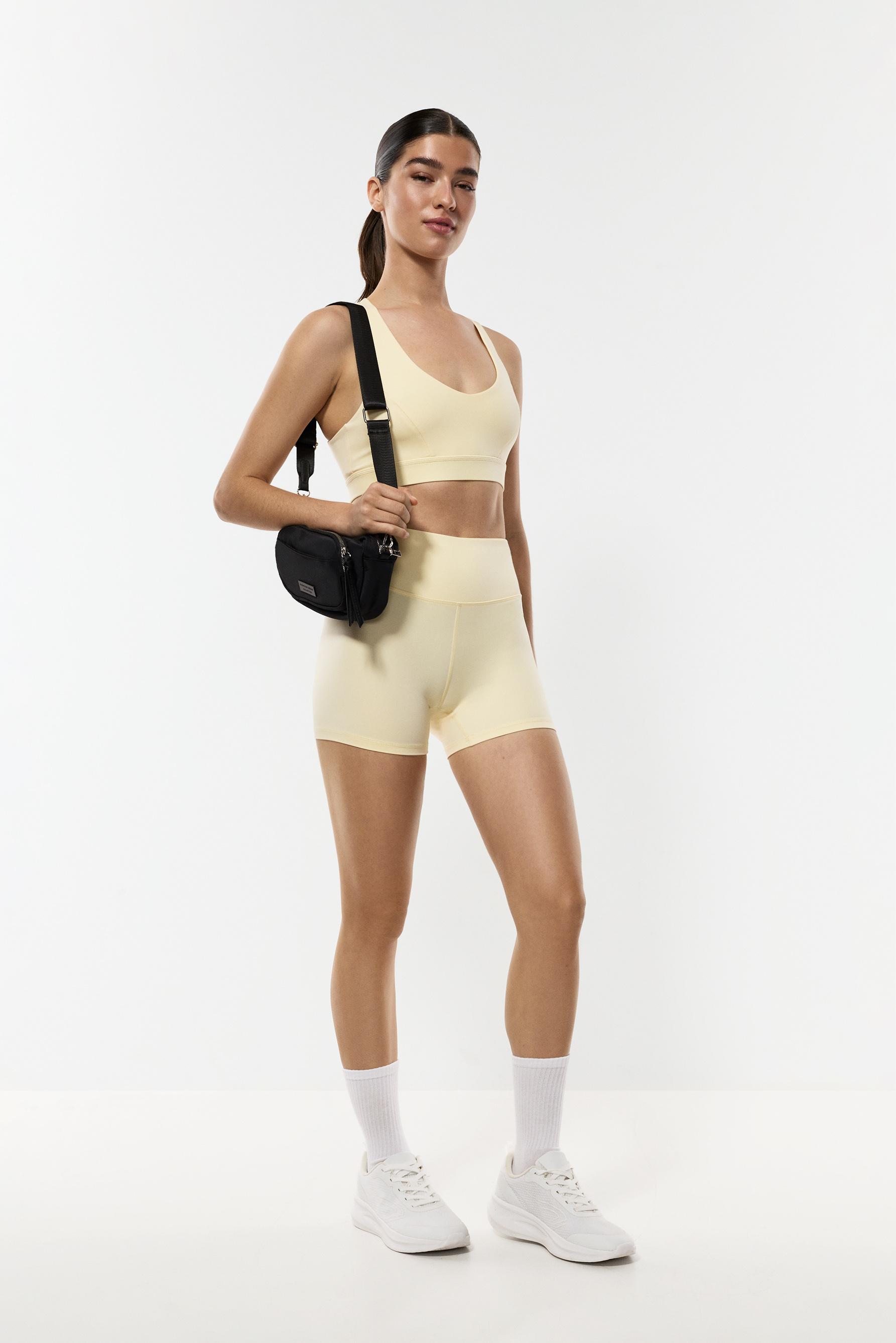 Hot pant deportivo básico