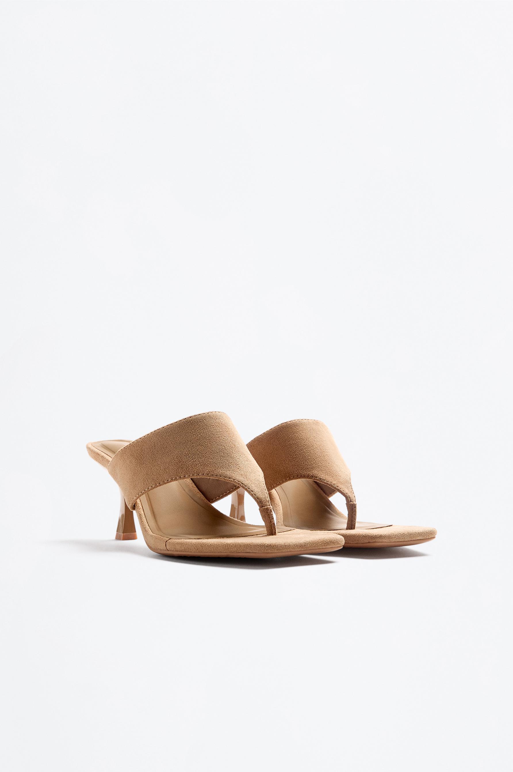 Toe-post heel sandals — BROWN