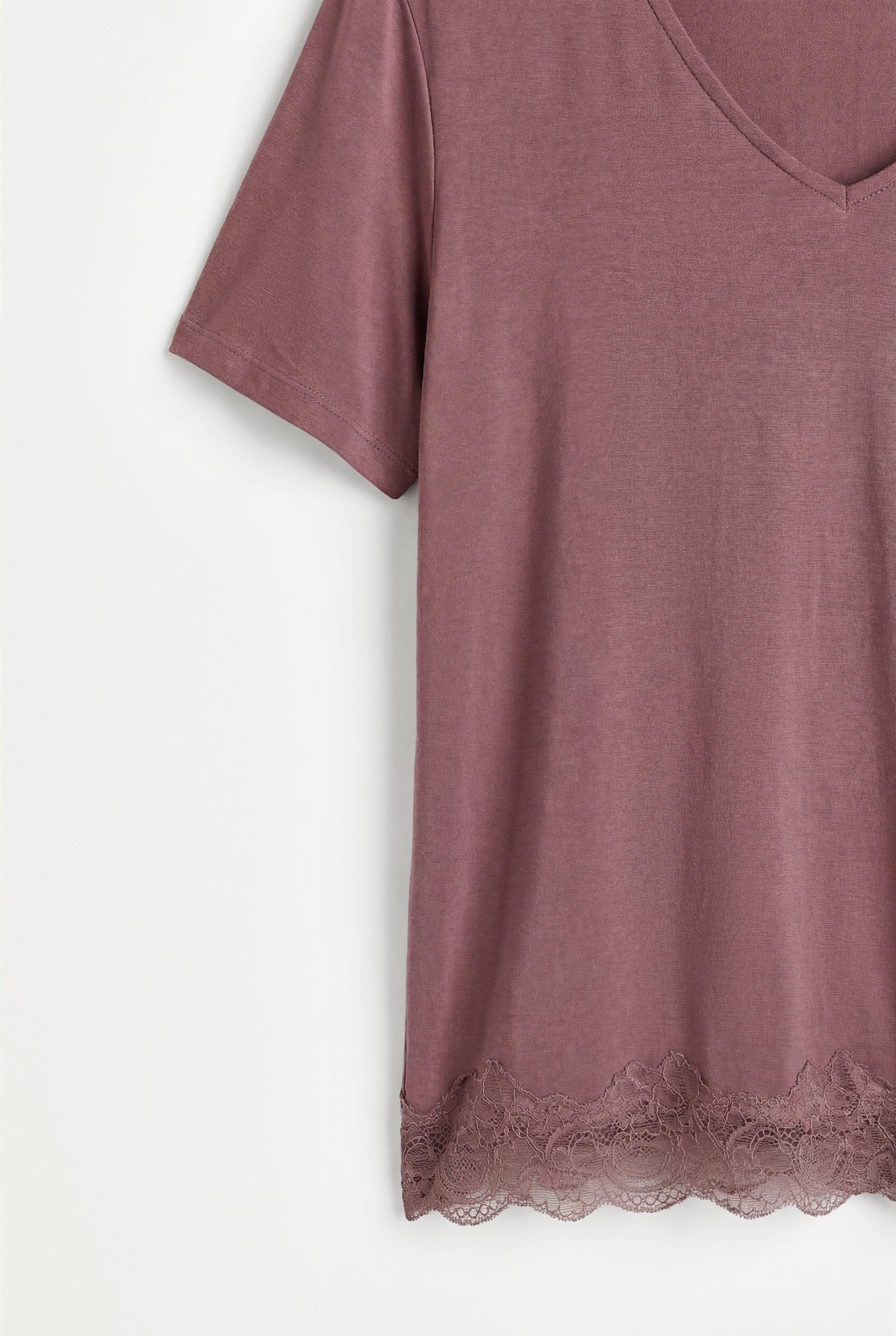 Short pyjamas with lace — DARK MULBERRY