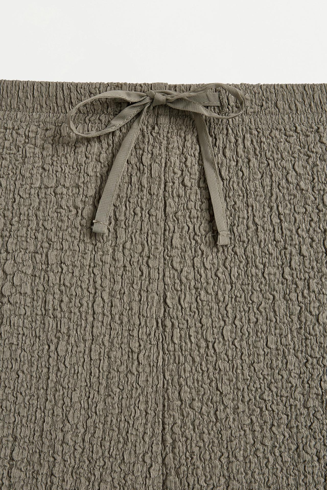 Textured wide-leg trousers — PALE KHAKI