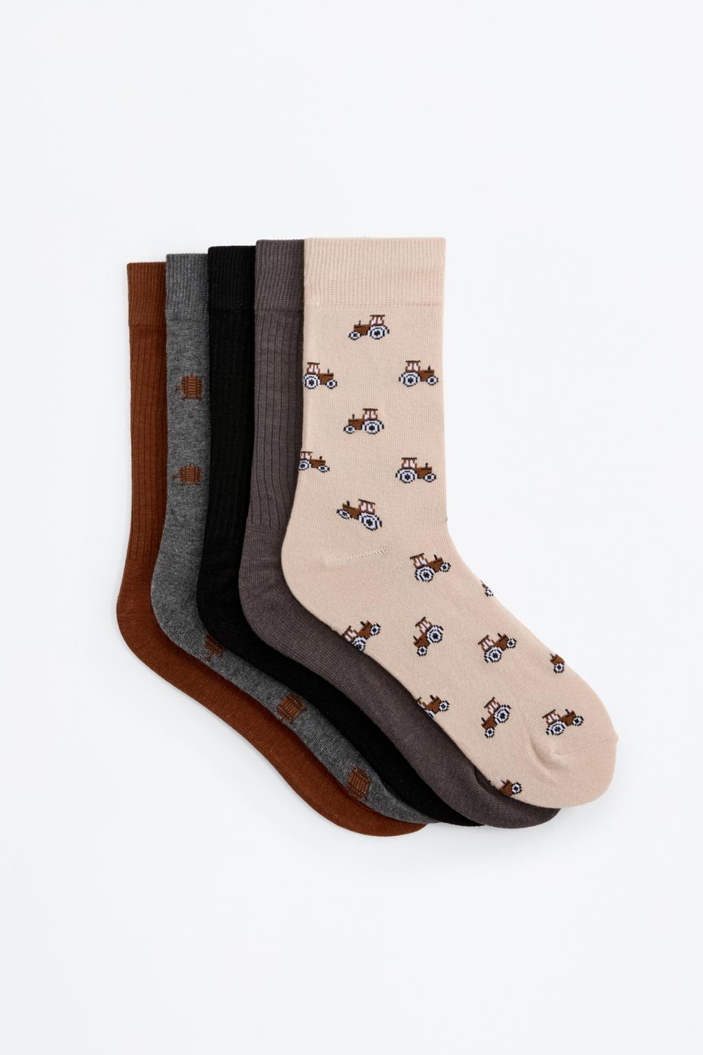5-pack of contrast long socks.