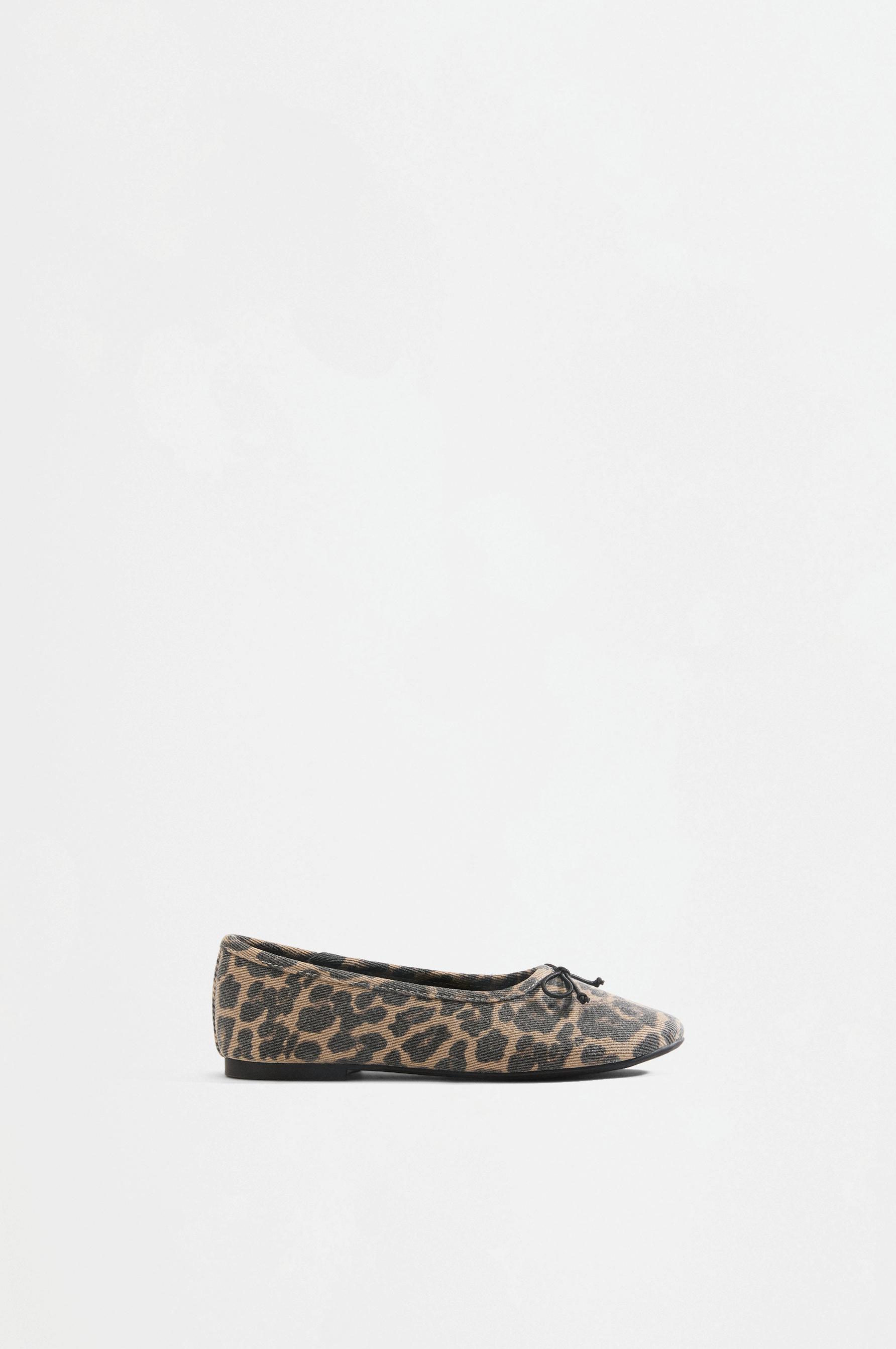 Animal print ballet flats — LEOPARD
