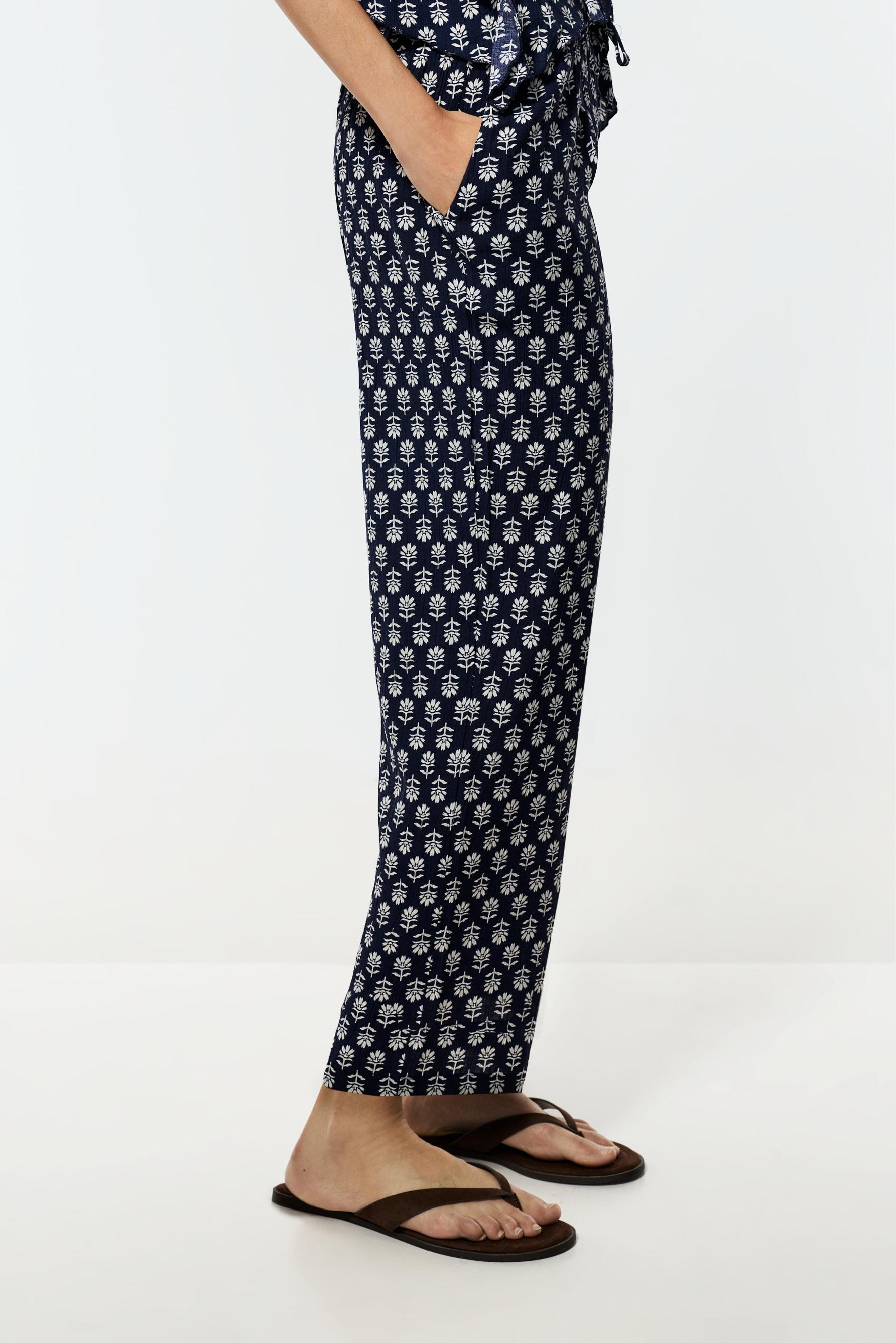 Textured jogging trousers — NAVY BLUE