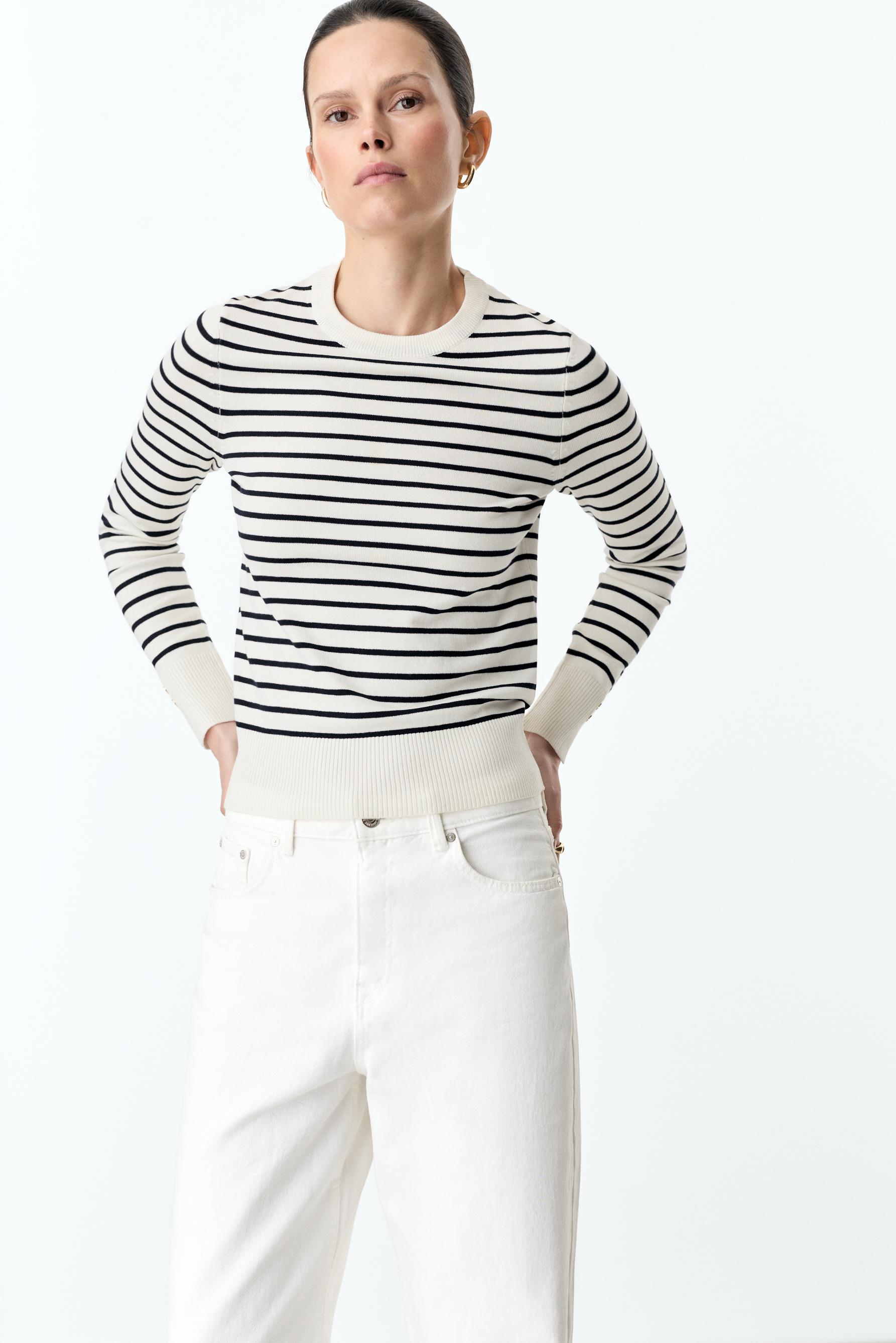 Jersey cuello redondo botones