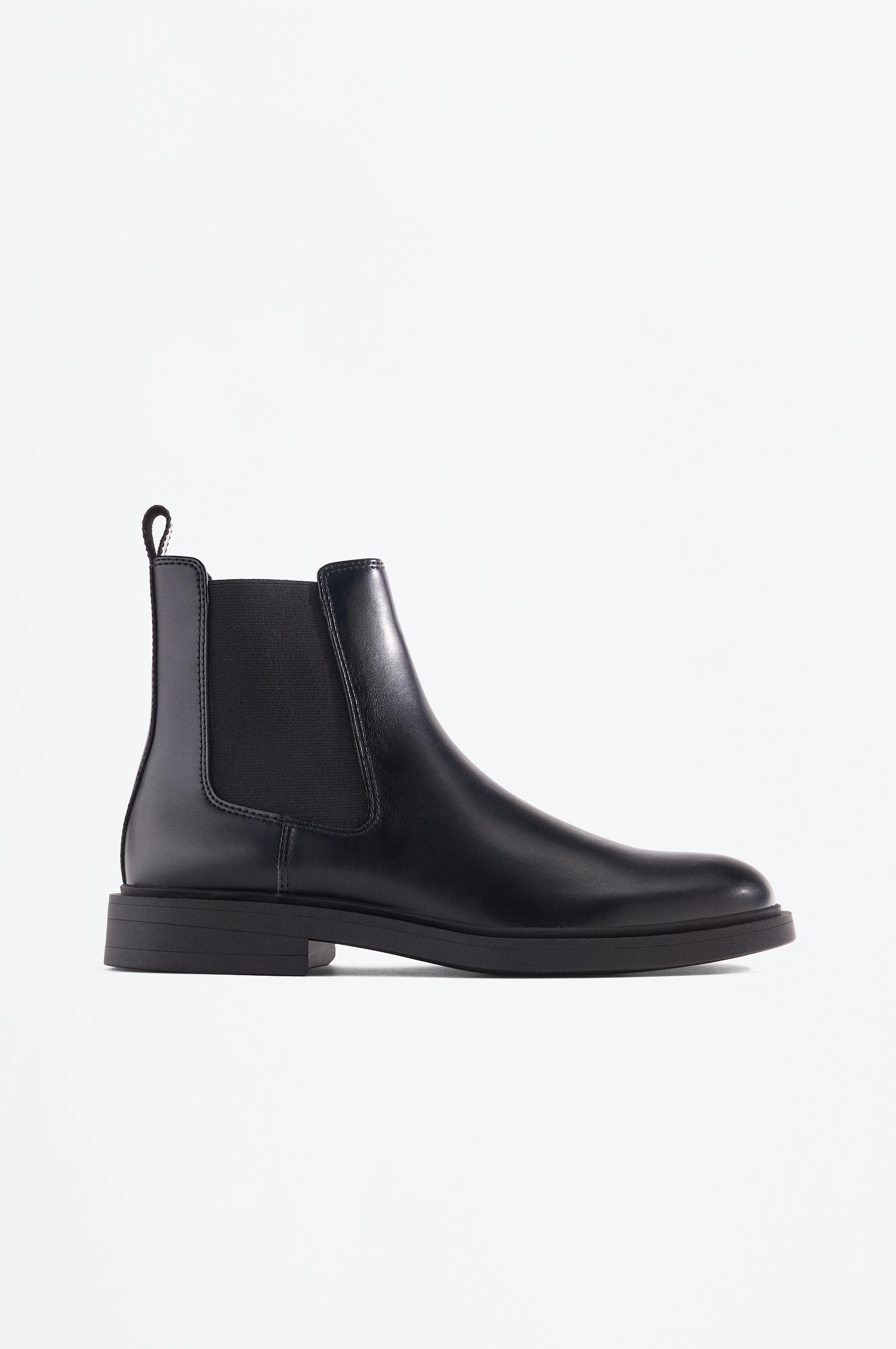 Chelsea boots — BLACK