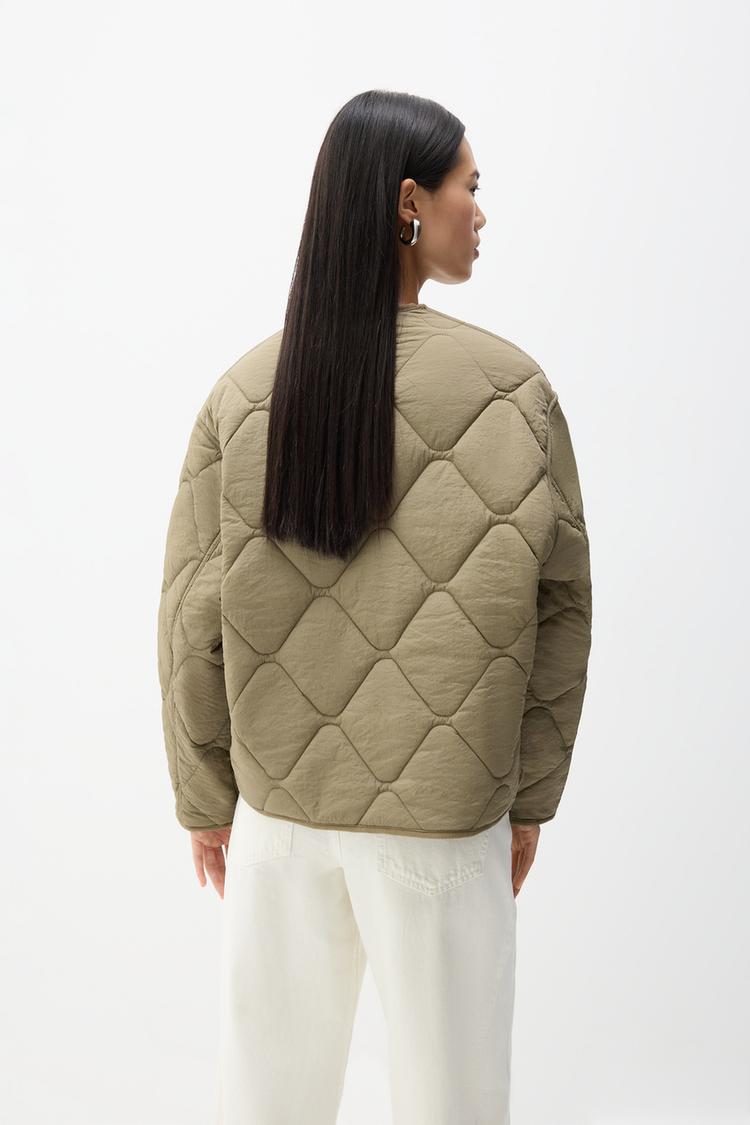 Cazadora acolchada ligera - Cazadoras | Abrigos - ROPA - Mujer | Lefties ESPAÑA