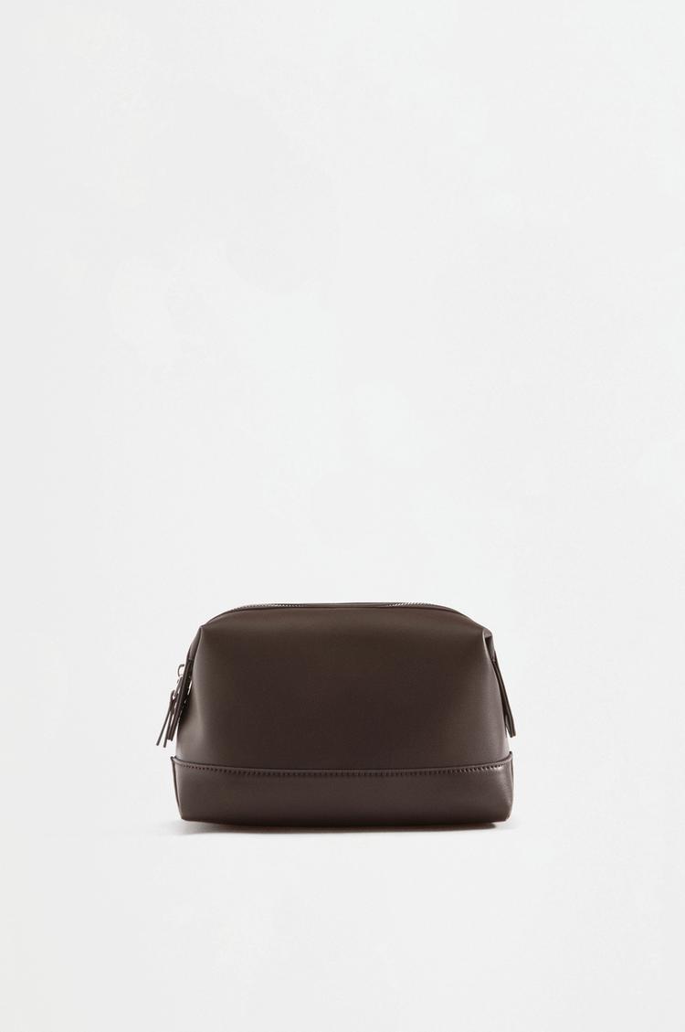 Smart Toiletry Bag — BROWN