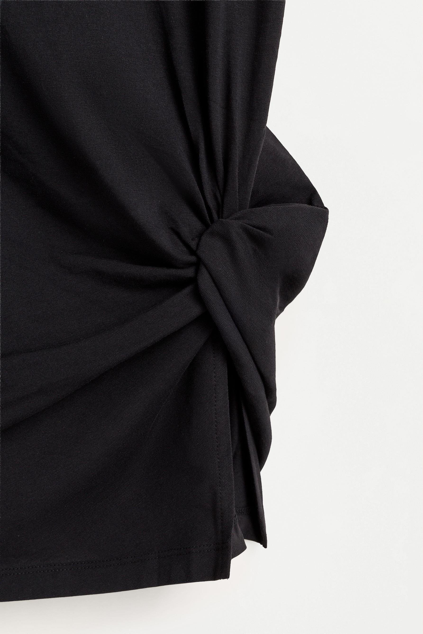 Knotted T-shirt — BLACK