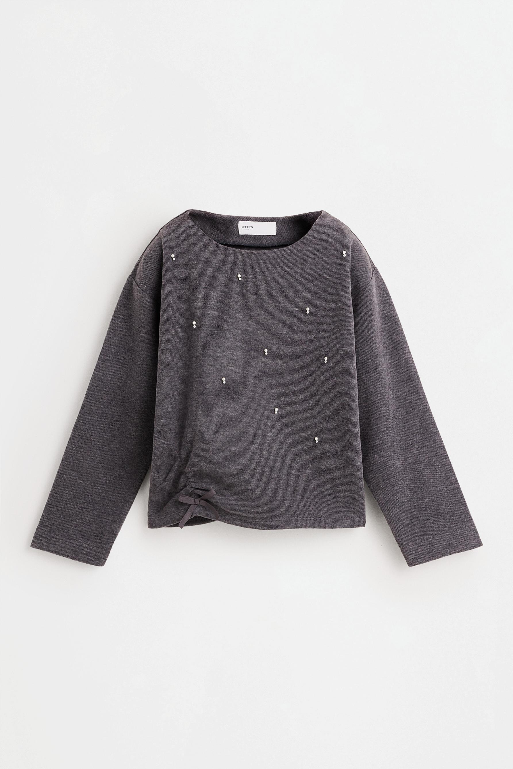 Sudadera apliques punto cortado