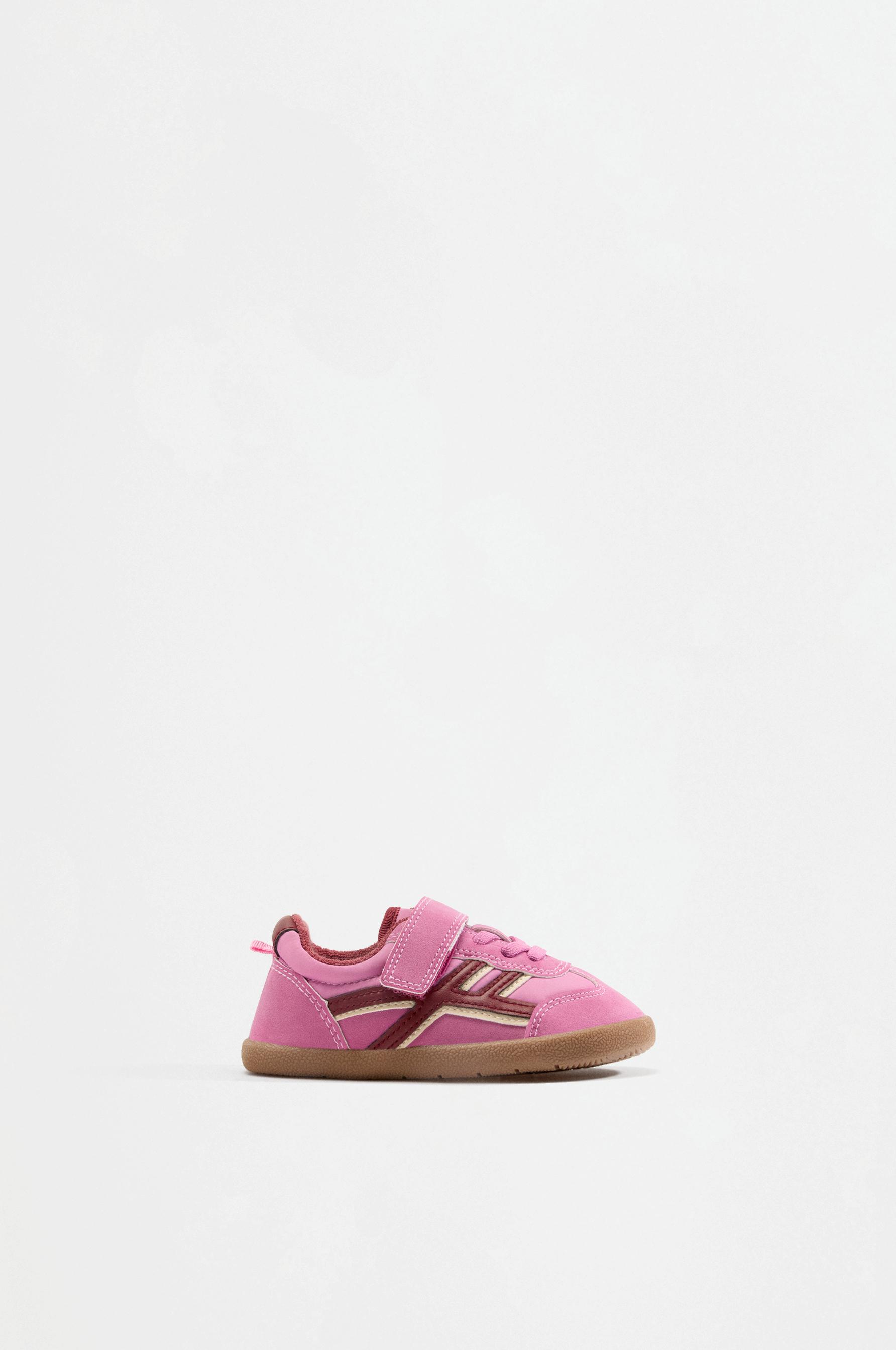 Mixed-material barefoot sneakers — OTHERS