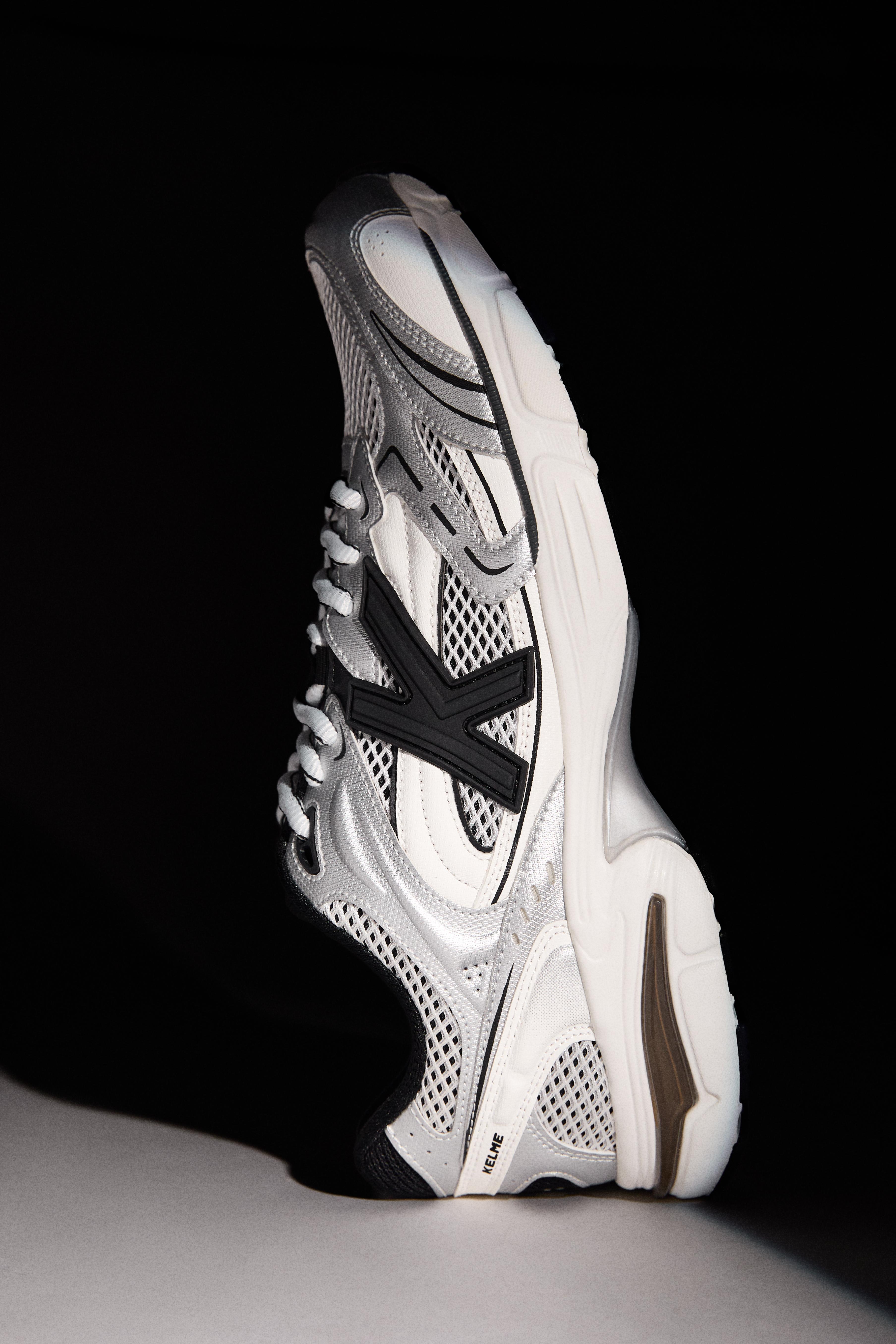 Kelme Sports Shoe — BLACK
