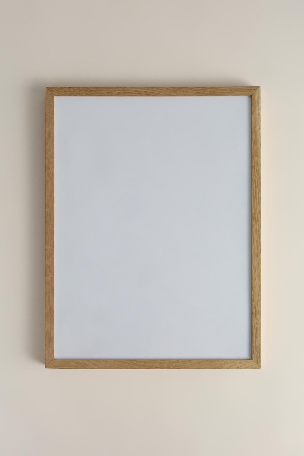 Marc amb fusta de roure: 30 x 40 cm.