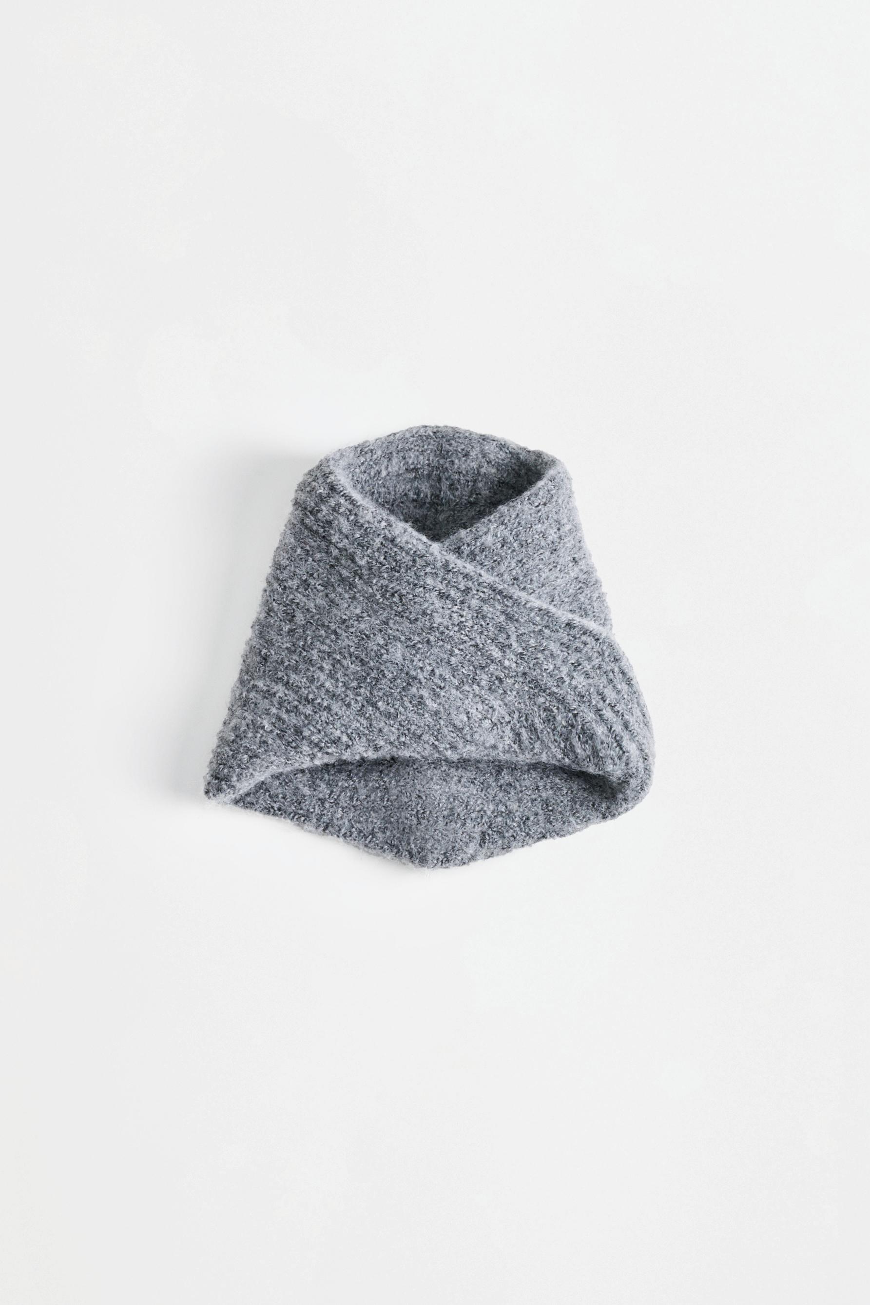 Ribbed knit snood — GREY