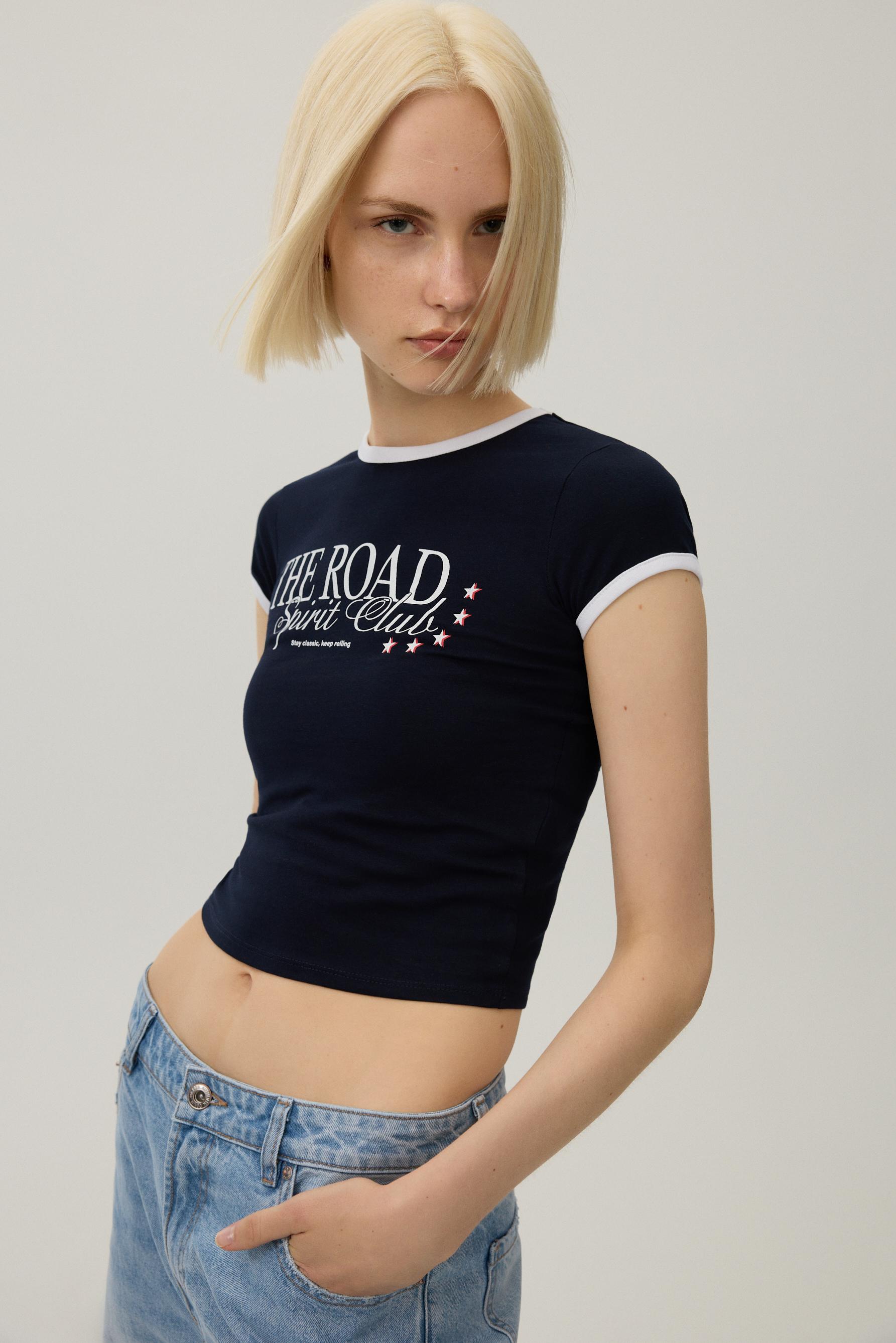 Camiseta estampada contrastes