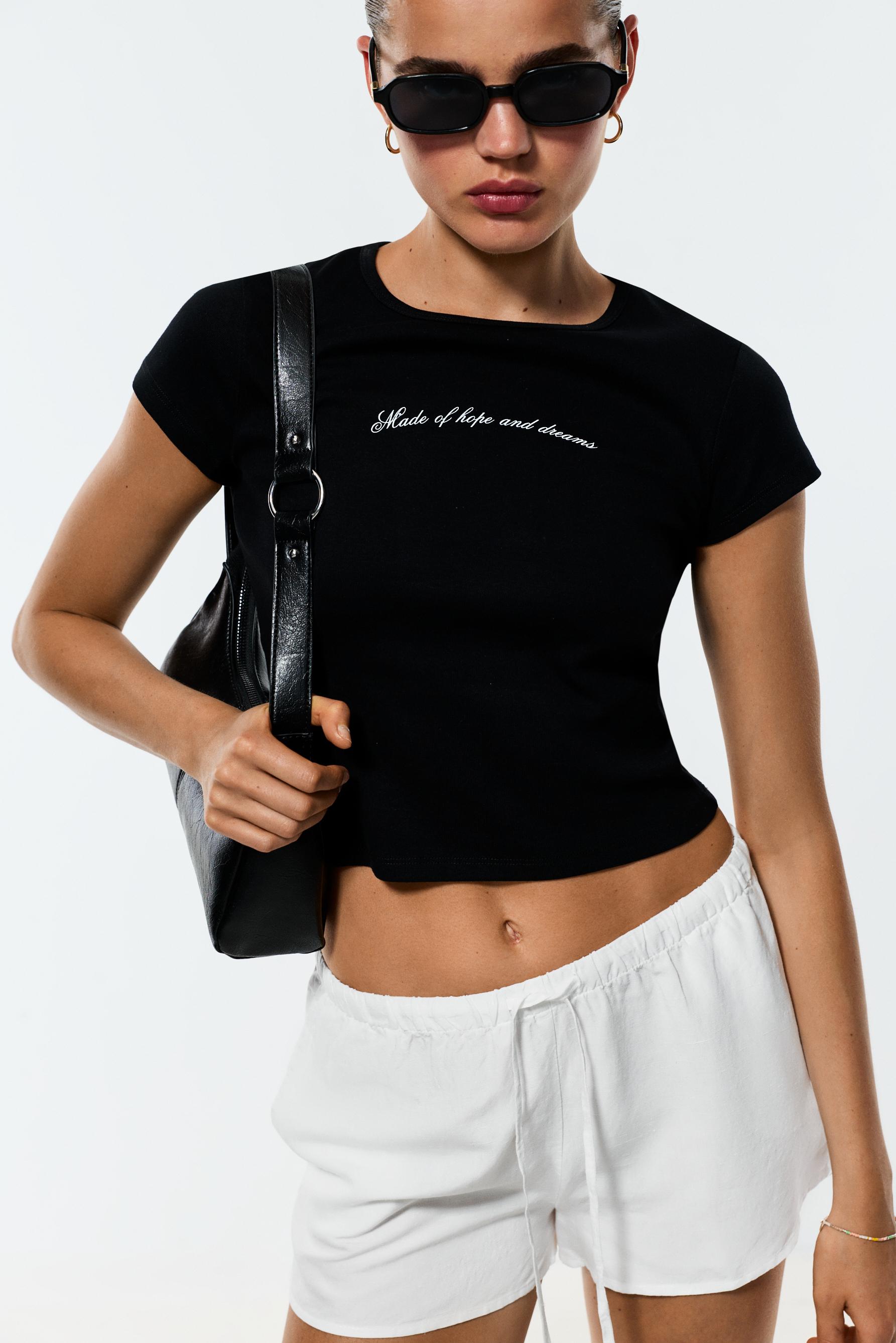 Printed Cropped T-Shirt — BLACK