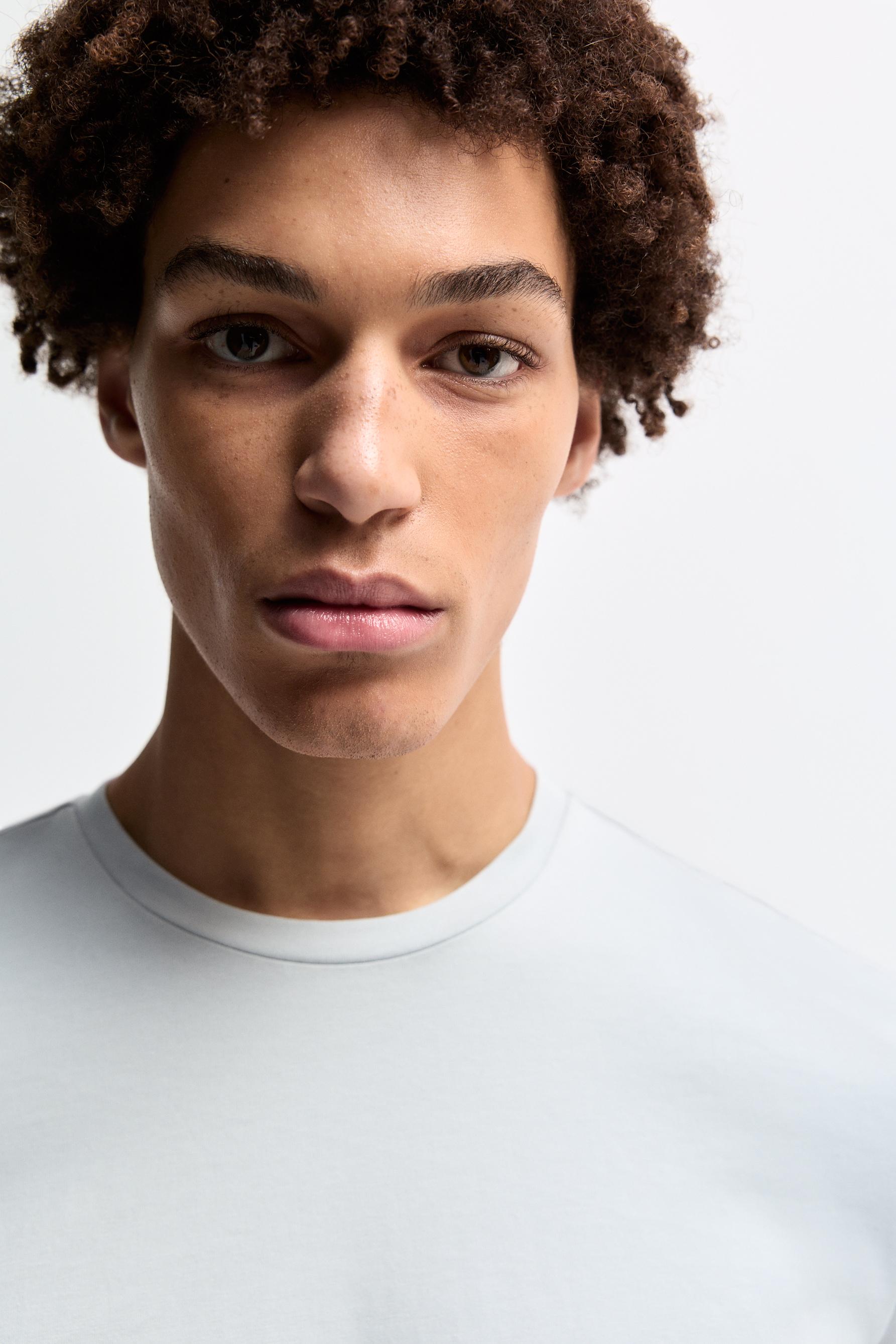 Soft slim fit T-shirt — PALE BLUE