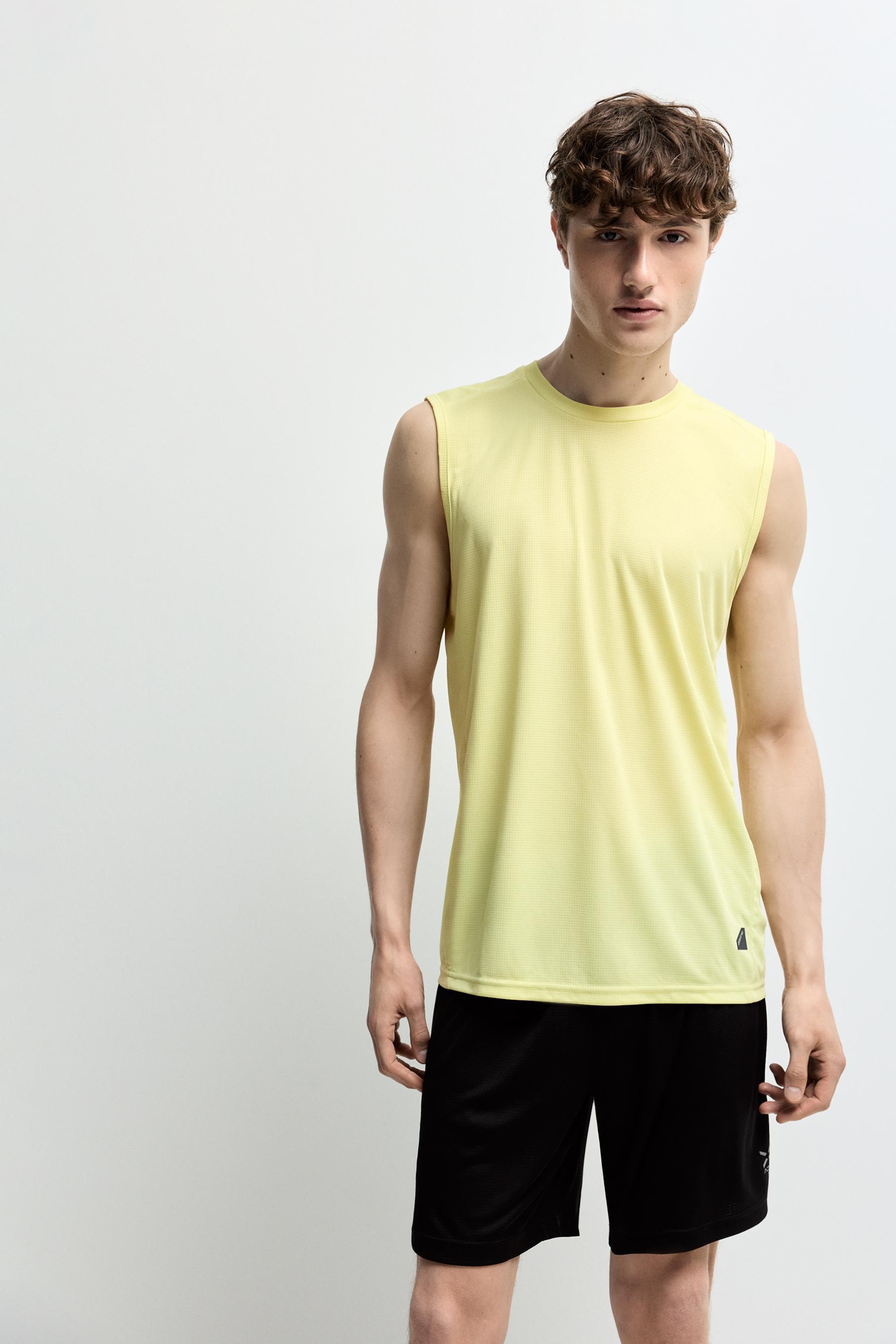 Camiseta deportiva sin mangas