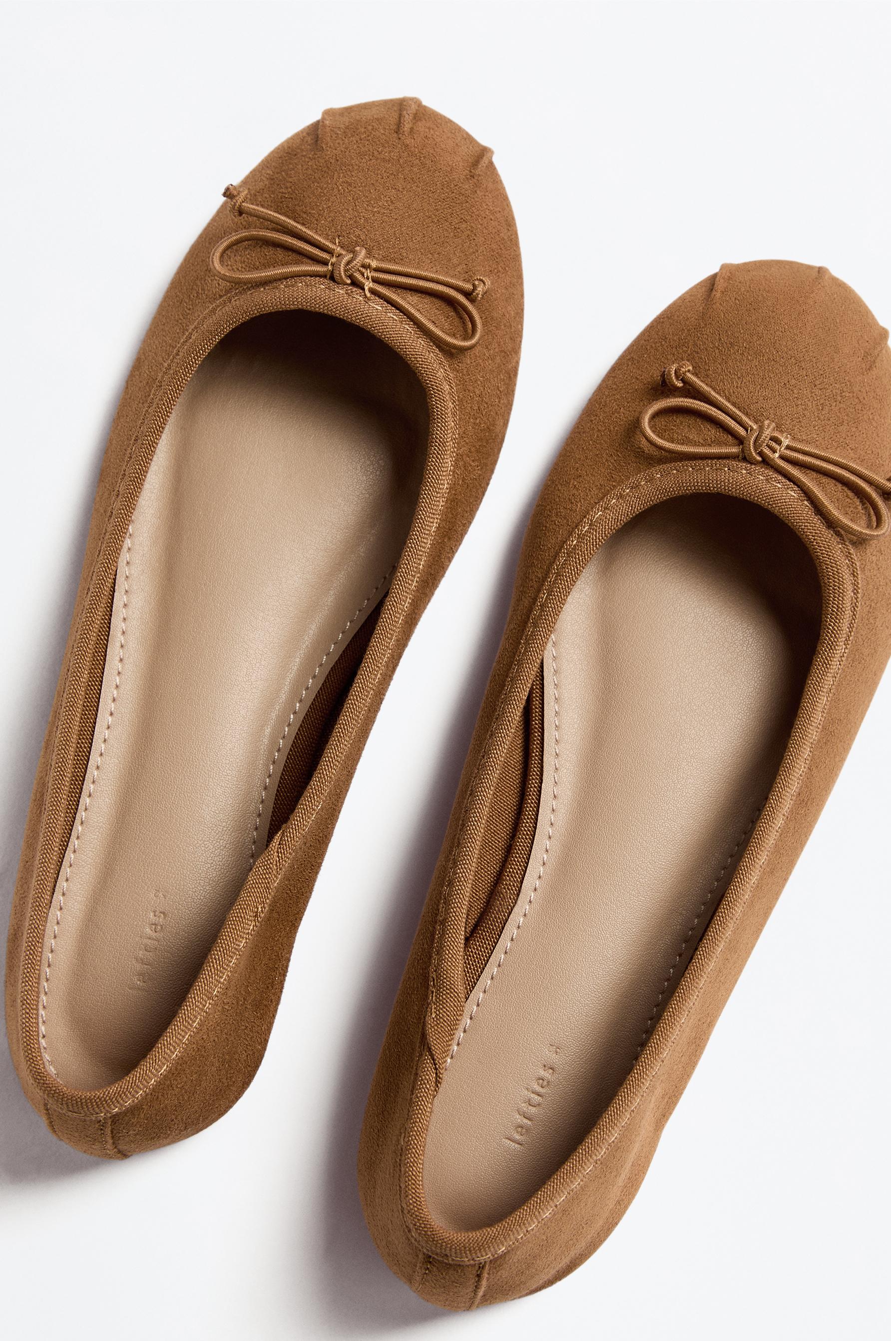 Ballet flats with ruched bow — LEATHER