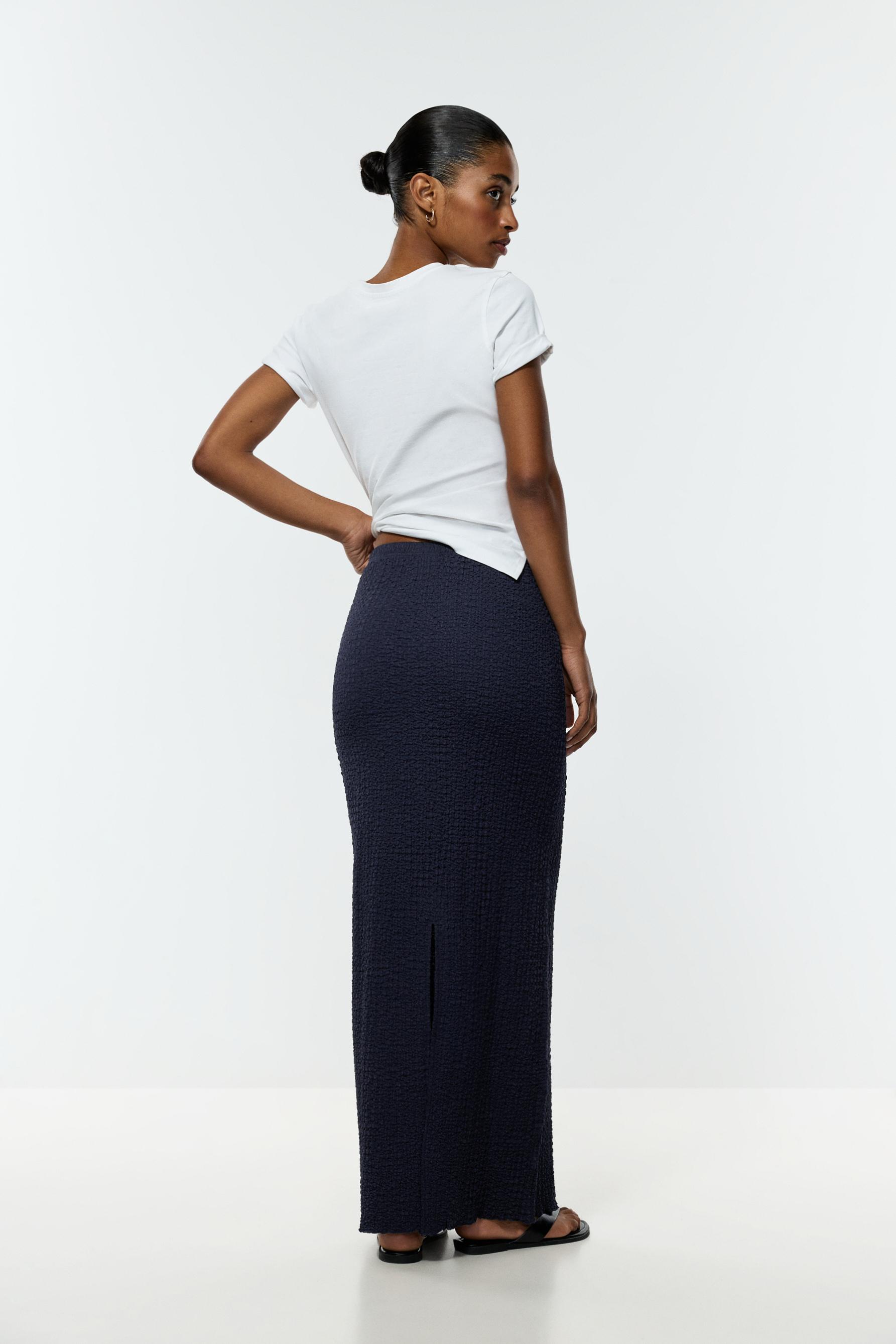 Textured midi skirt — NAVY