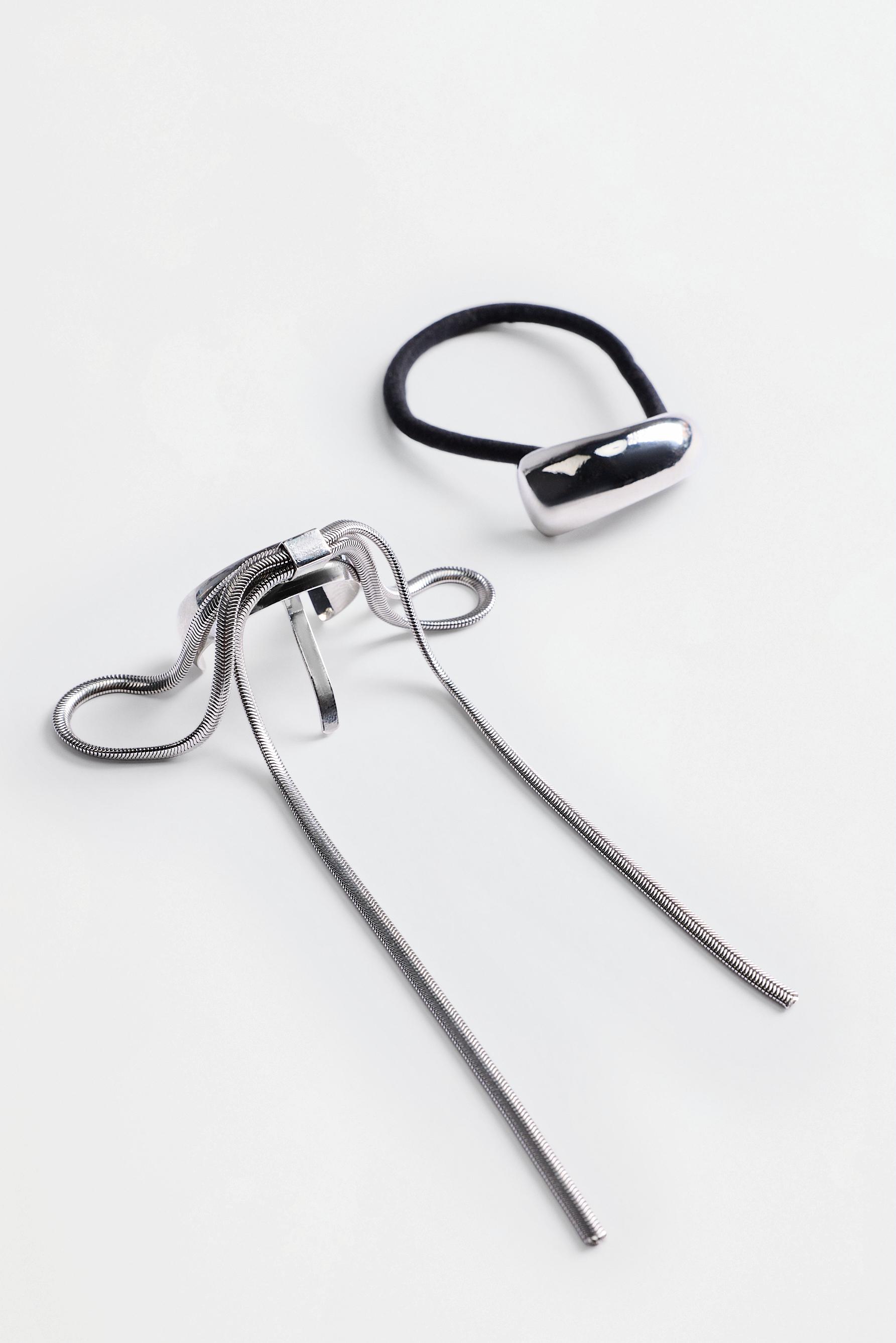 Hair ties with metal details (2-pack) — SILVER
