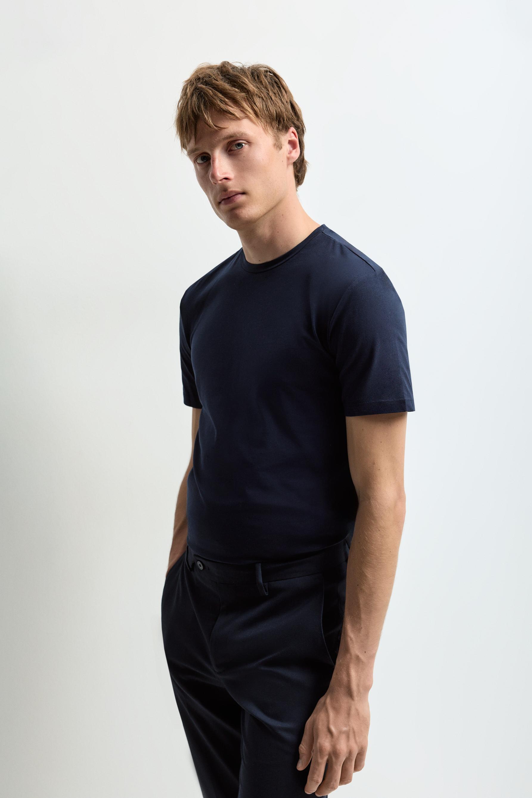 Soft slim fit T-shirt — NAVY