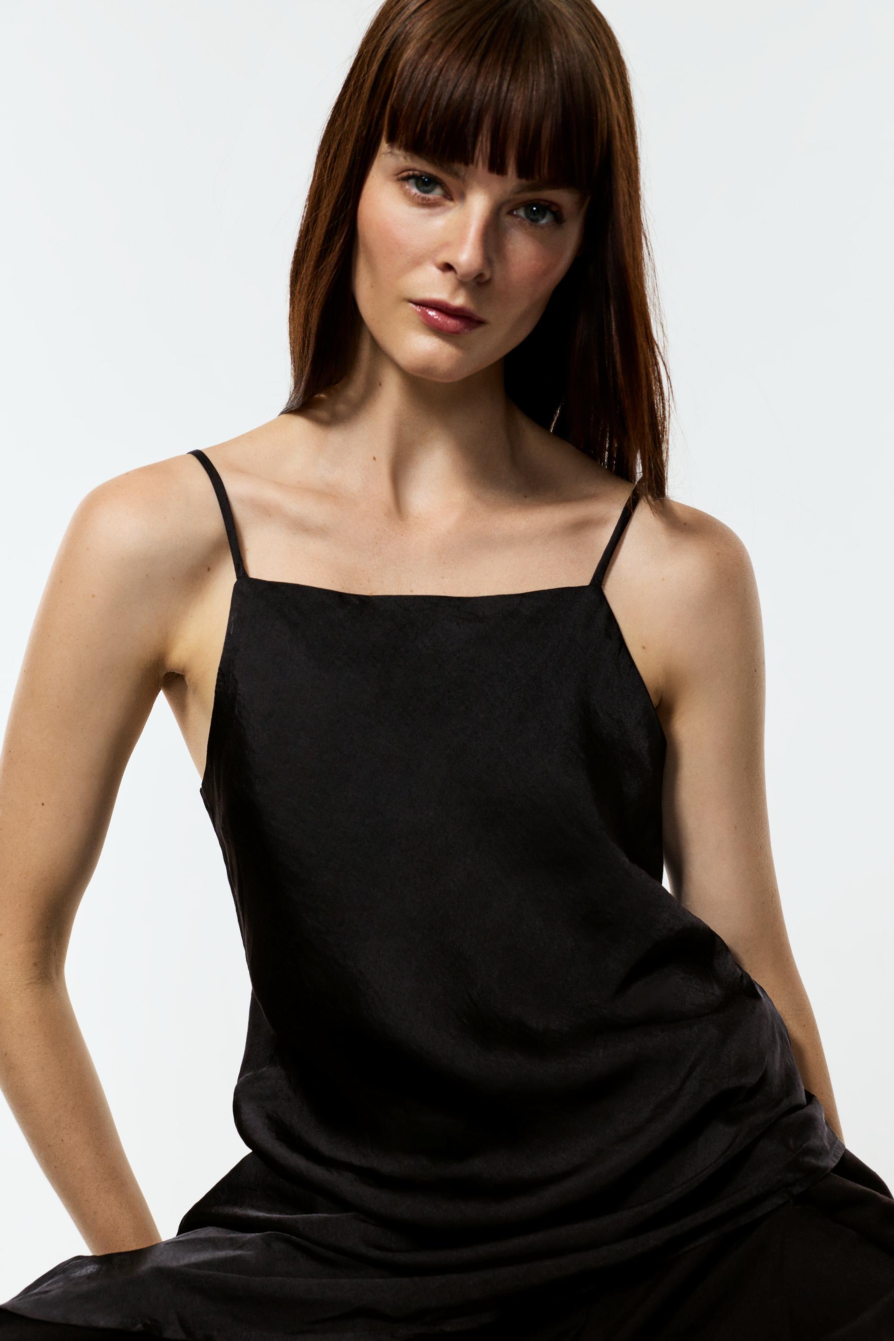 Satin asymmetric top — BLACK