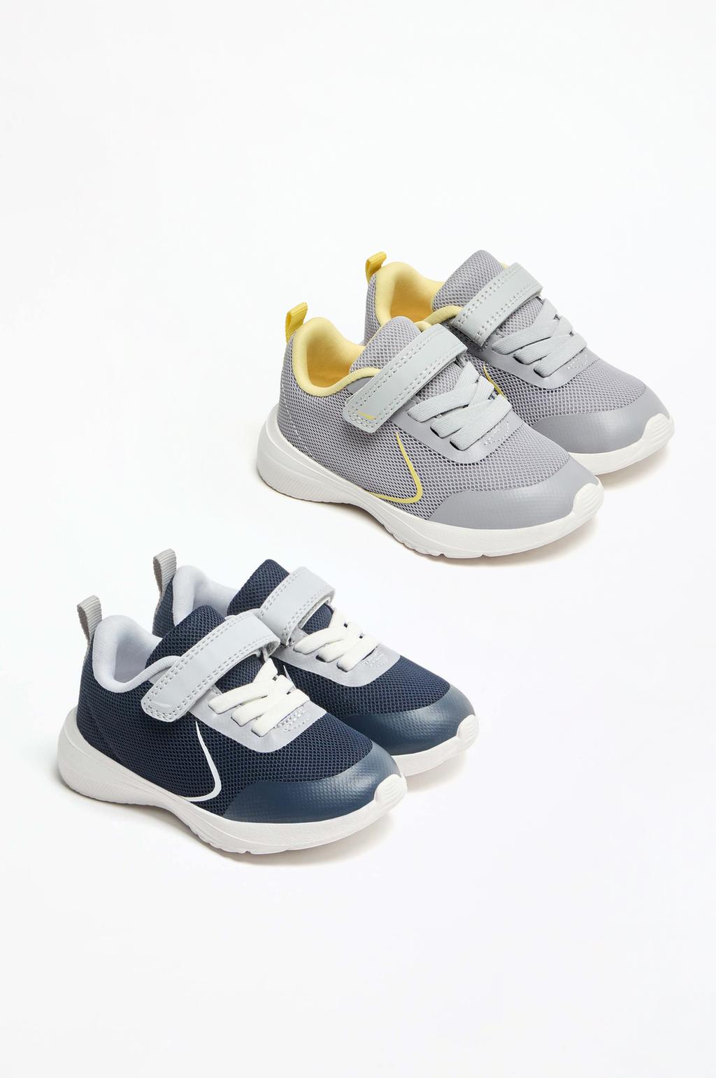 2-pack of minimalist sneakers