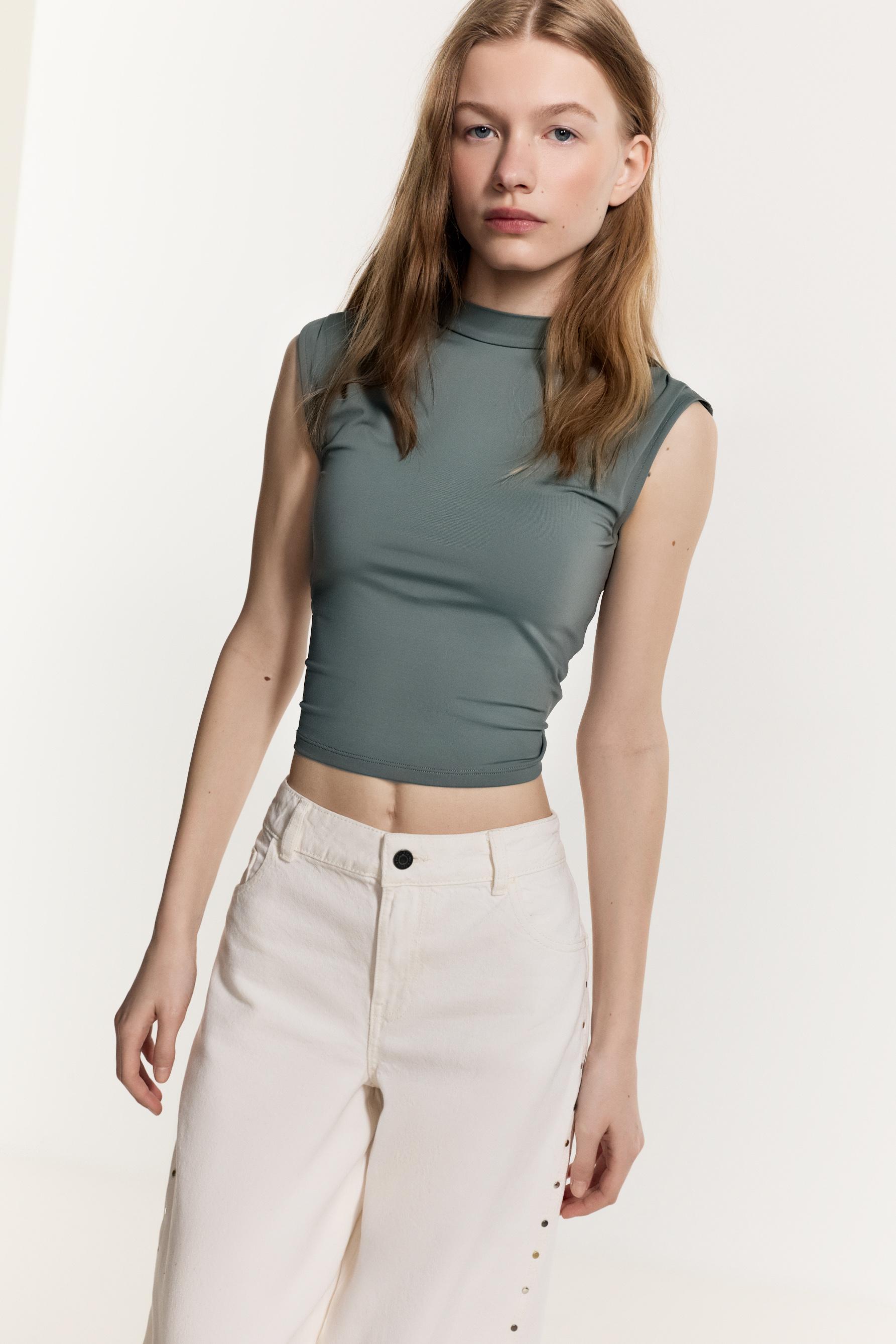 Top poliamida espalda abierta