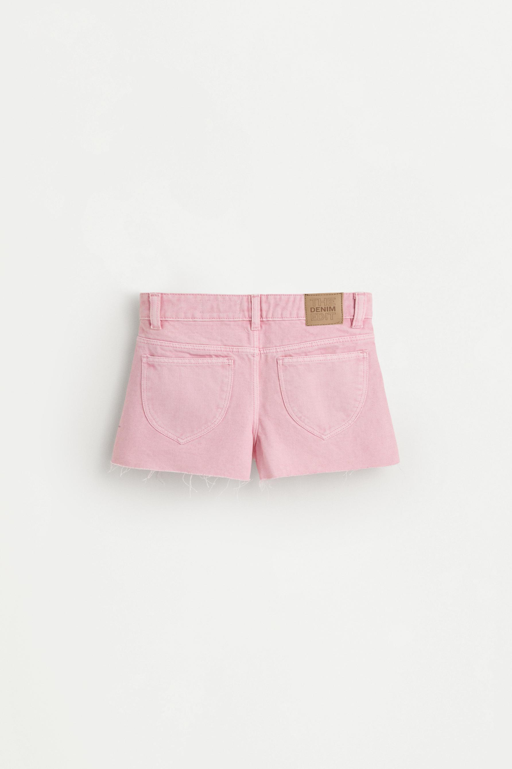 Frayed denim shorts — BUBBLEGUM PINK