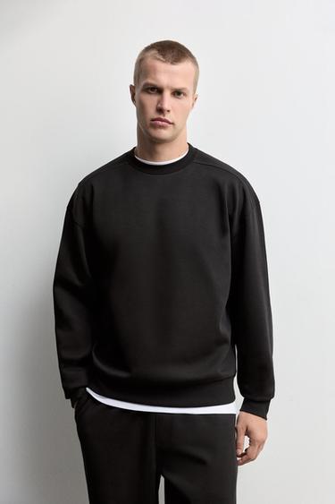 Round neck interlock sweatshirt — BLACK 1