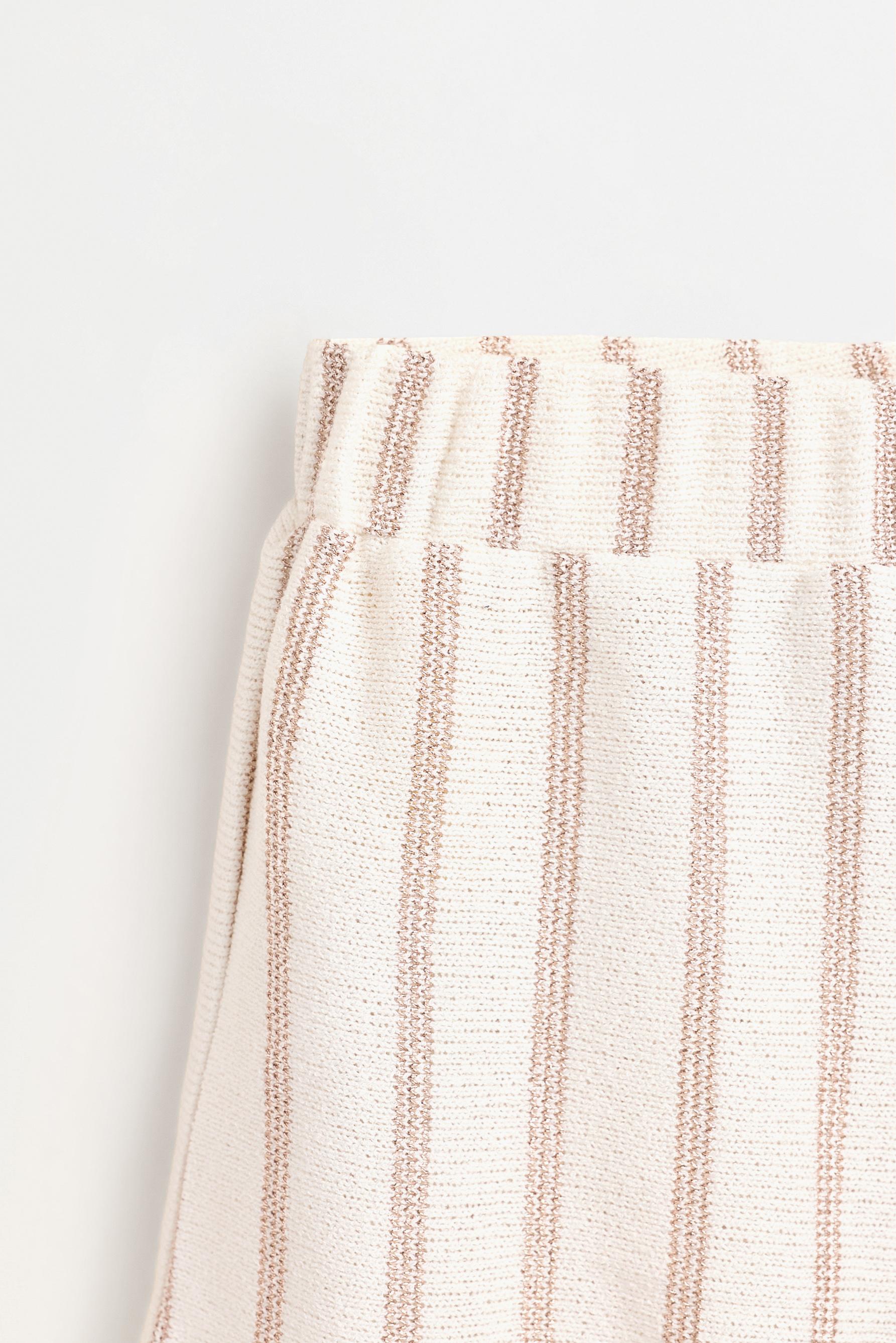 Shimmering bias cut shorts — COPPER