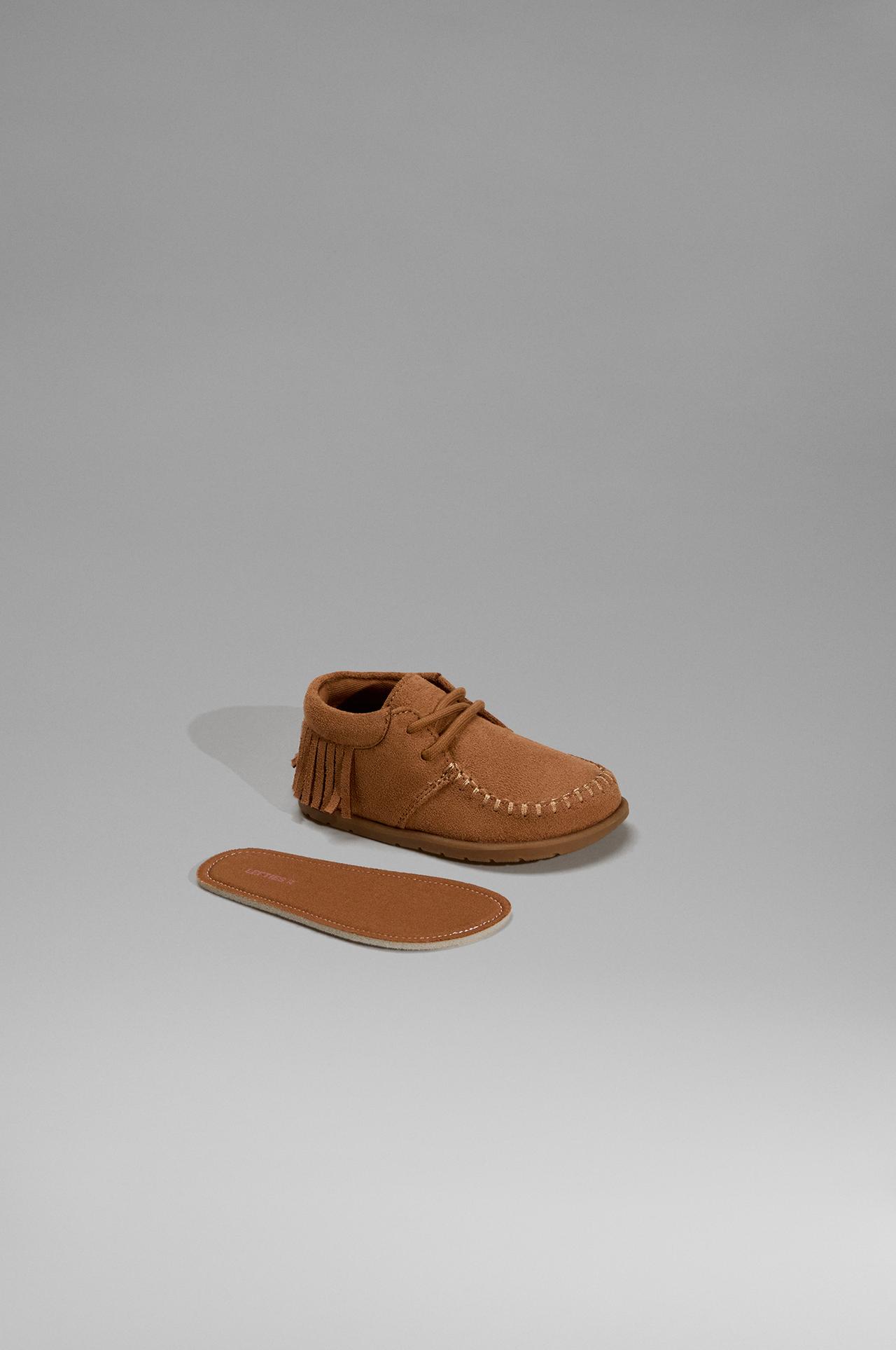 Barefoot faux-suede fringed bootie moccasins — BROWN