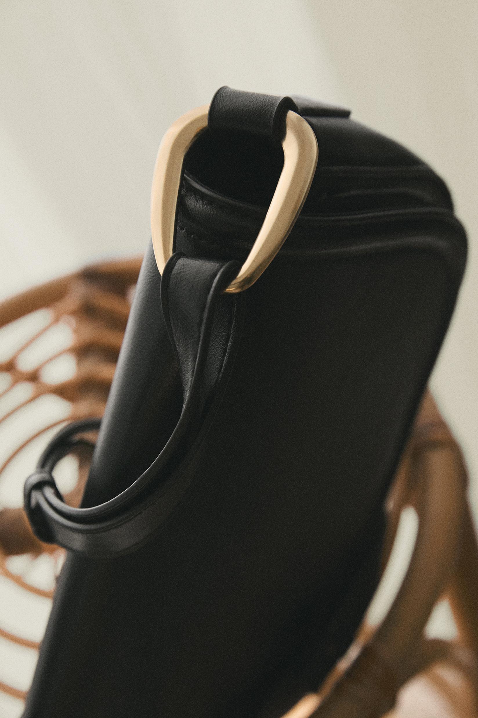 Double handle flap shoulder bag — BLACK