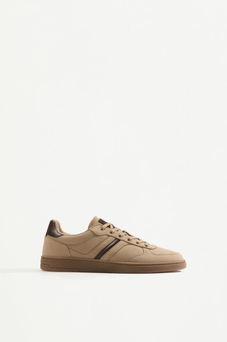 Detail slippers — BROWN