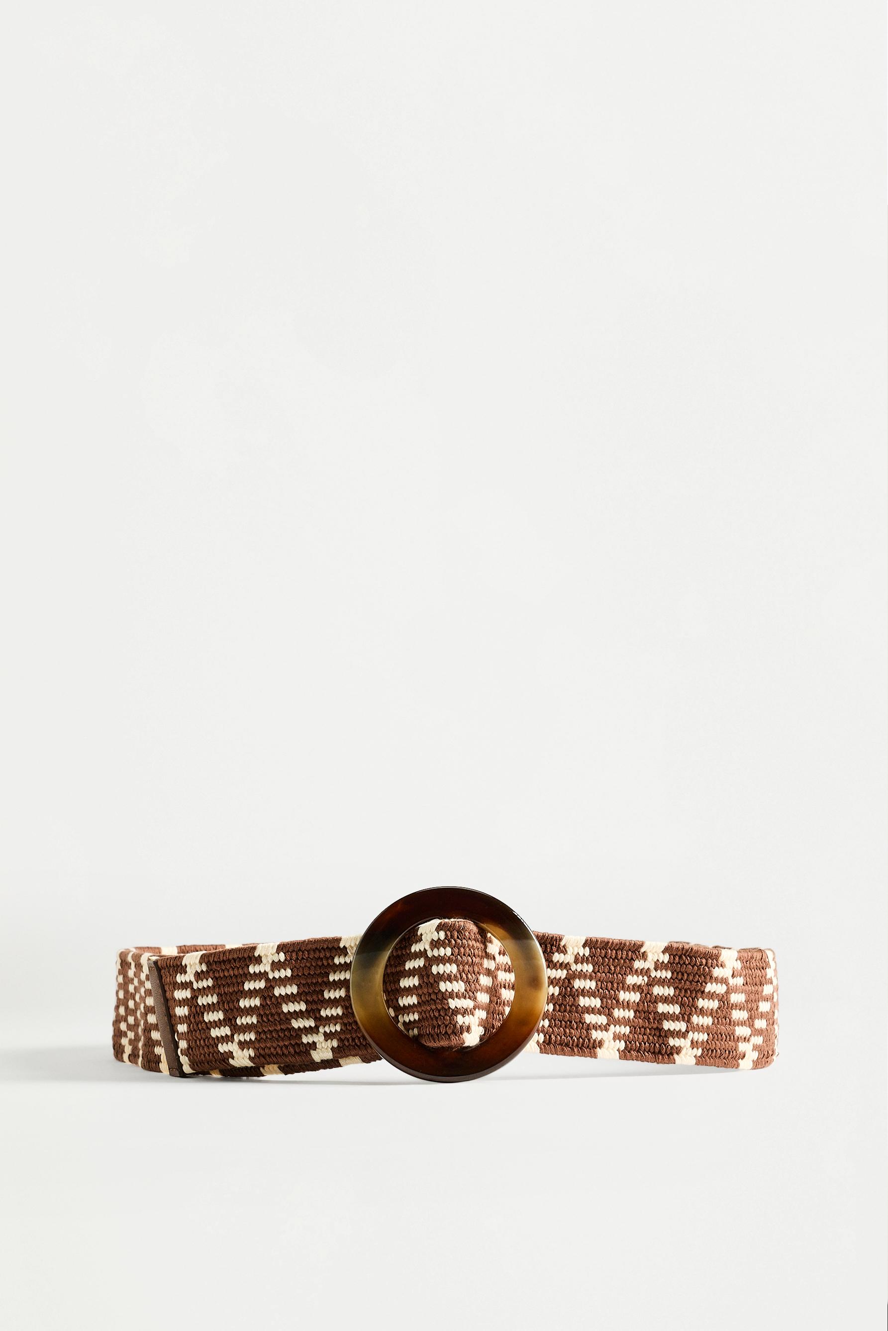 Wide belt with round buckle — DARK BROWN