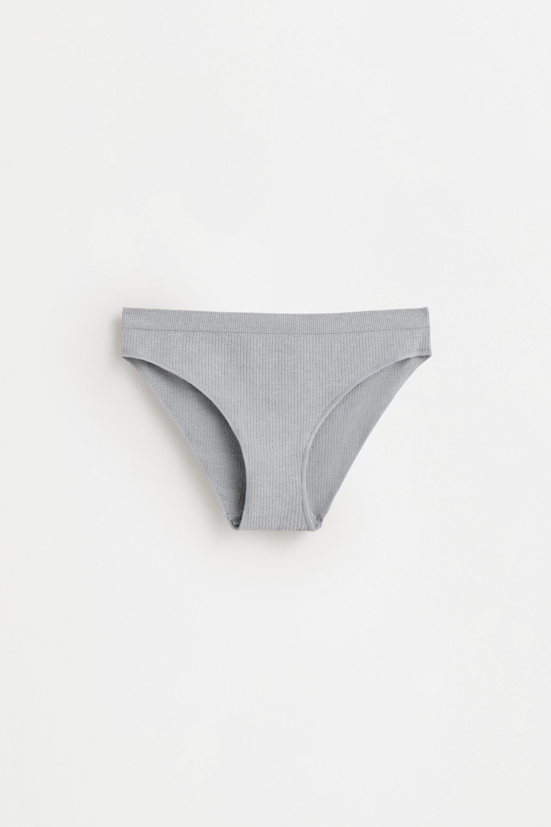 Classic seamless briefs (2-pack) — WHITE