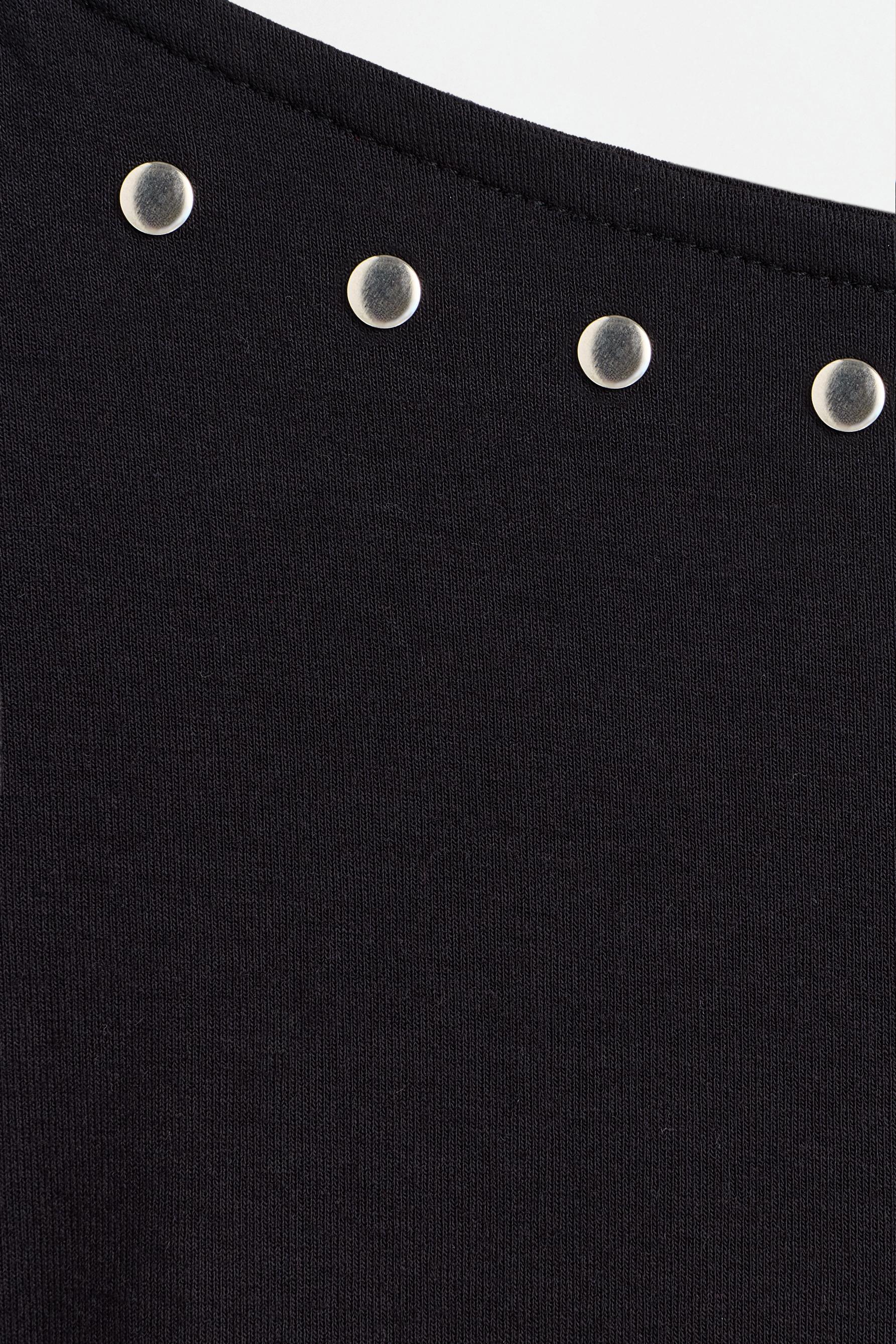 Studded T-shirt — BLACK