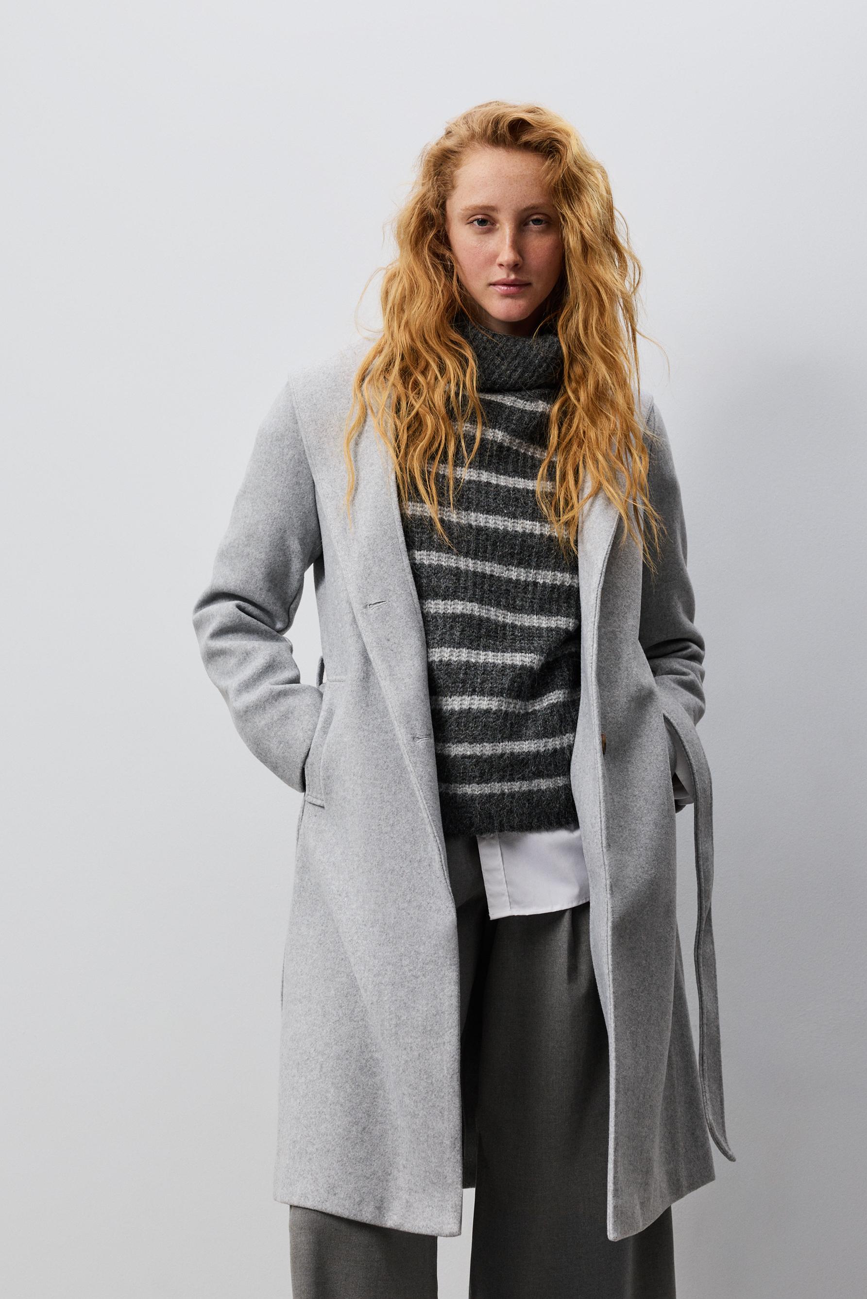 Abrigo paño capucha