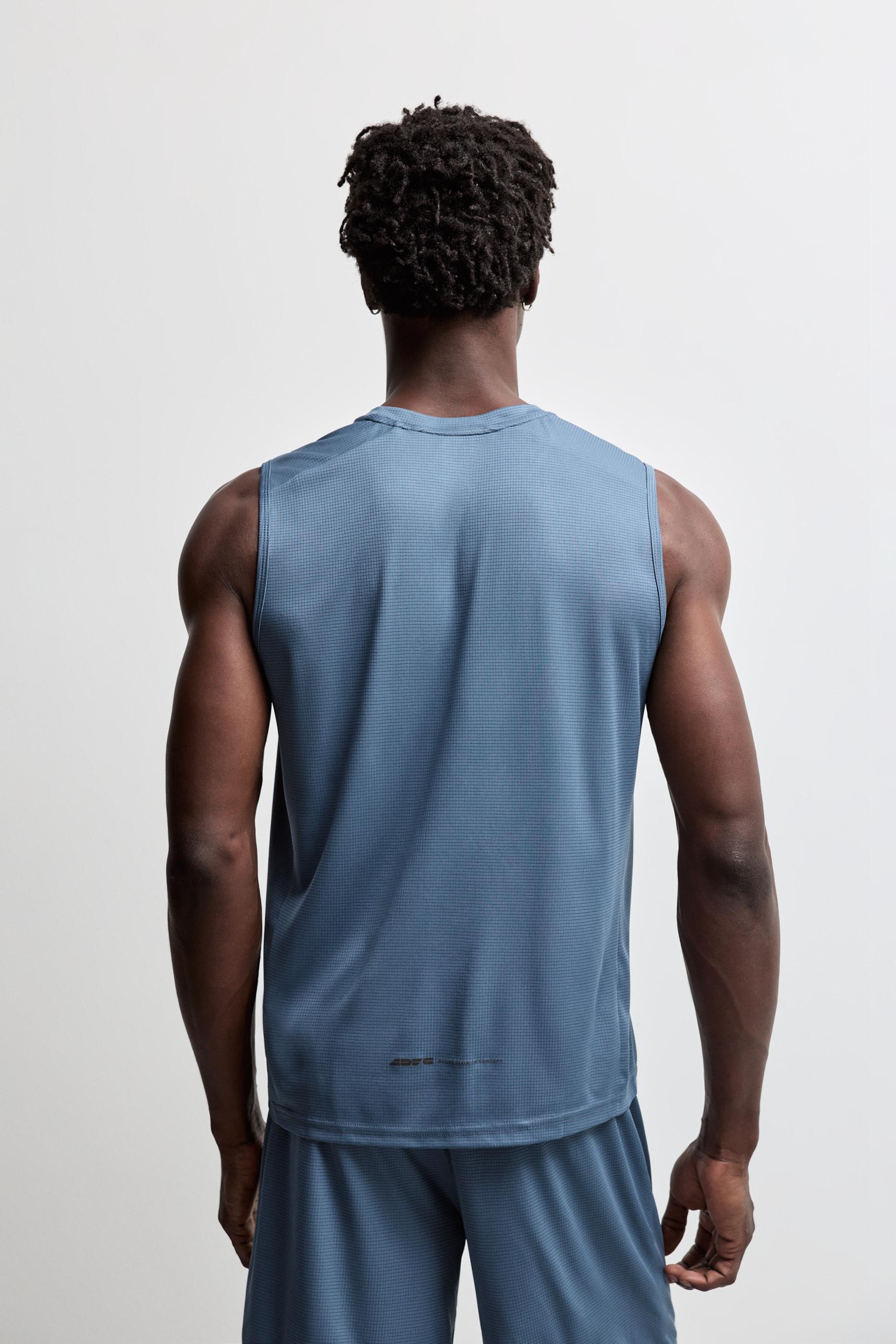 Sleeveless sports T-shirt — STEEL BLUE