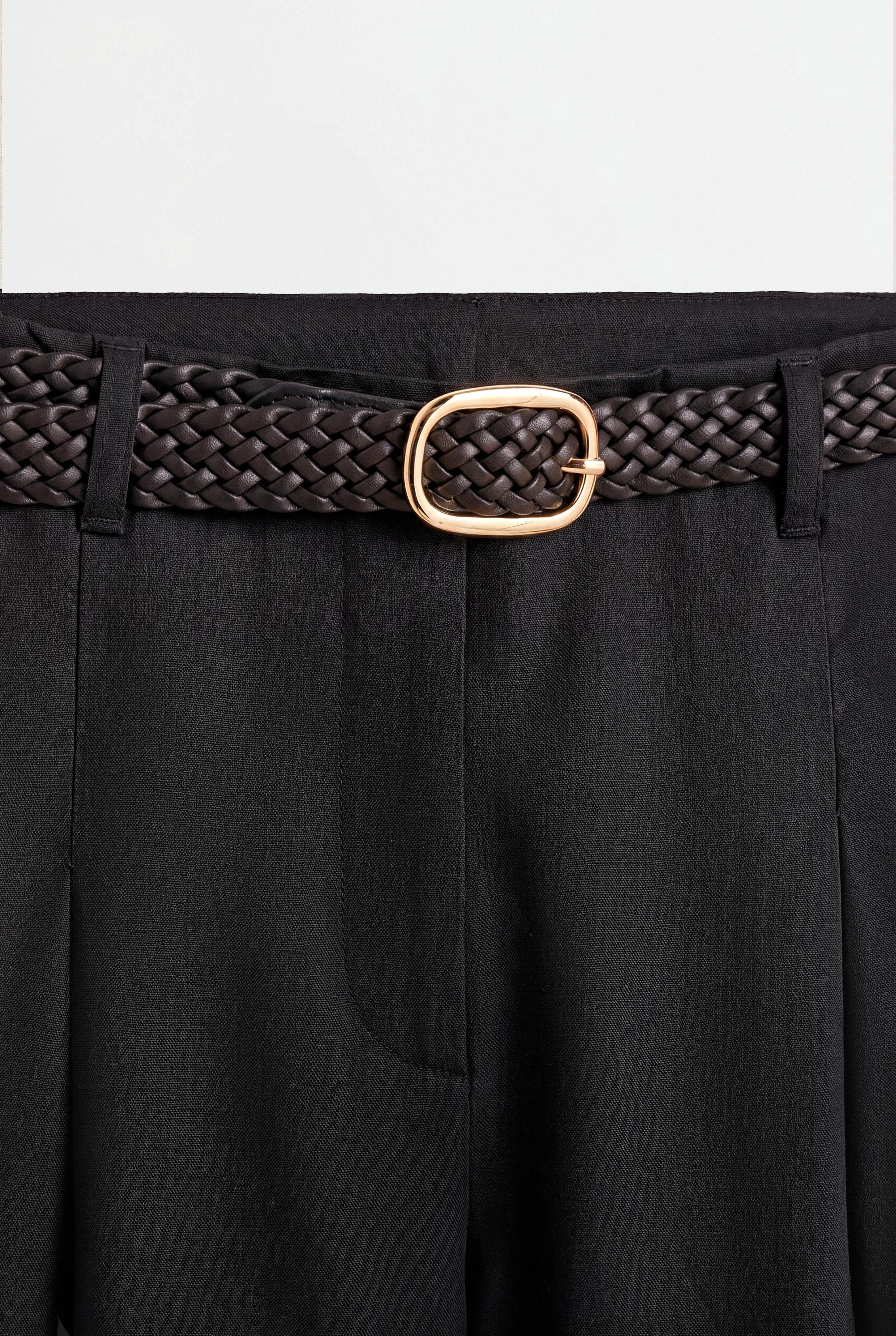 Barrel trousers with belt — BLACK
