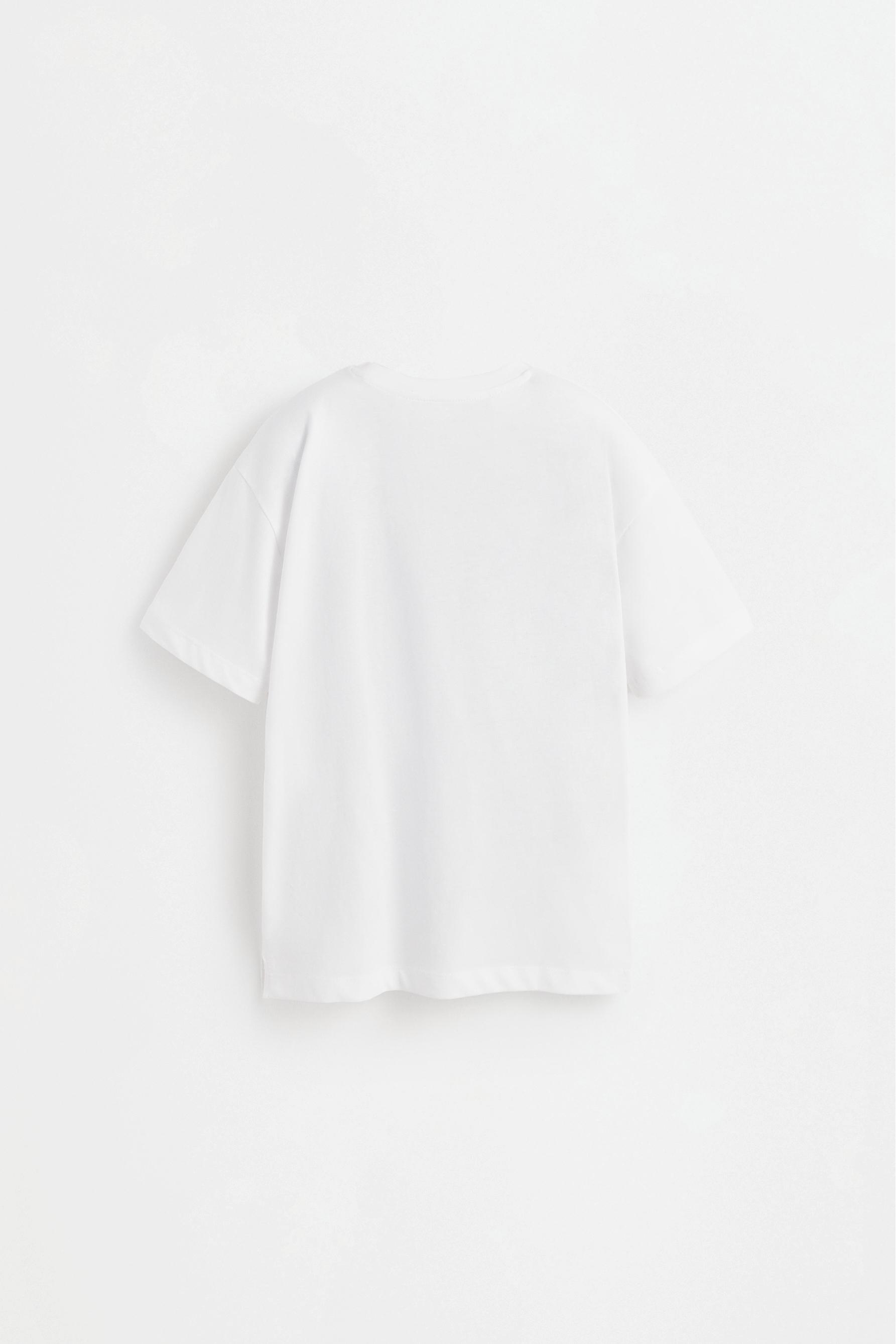 Minions ©Universal Studios Banana T-Shirt — WHITE