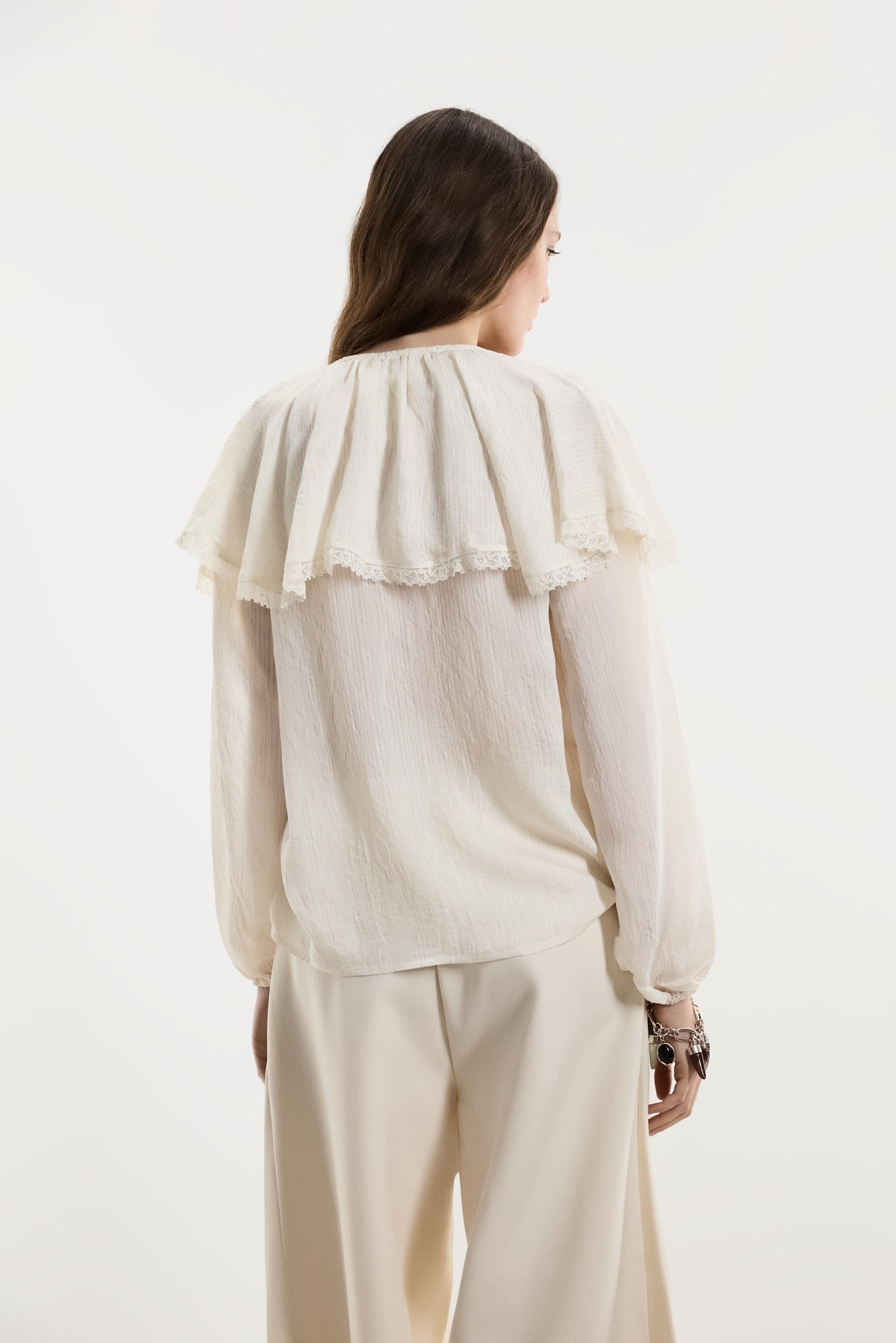 Ruffled blouse — ECRU