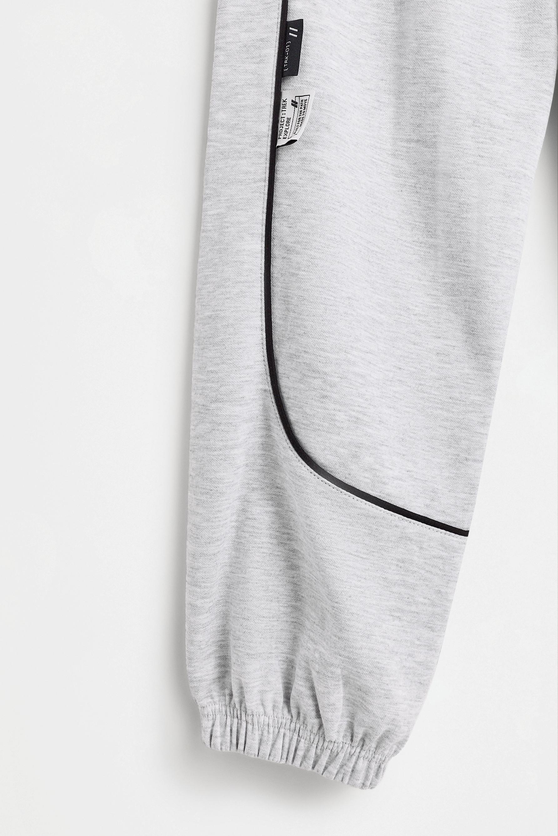 Interlock joggers with contrast piping — GREY MARL
