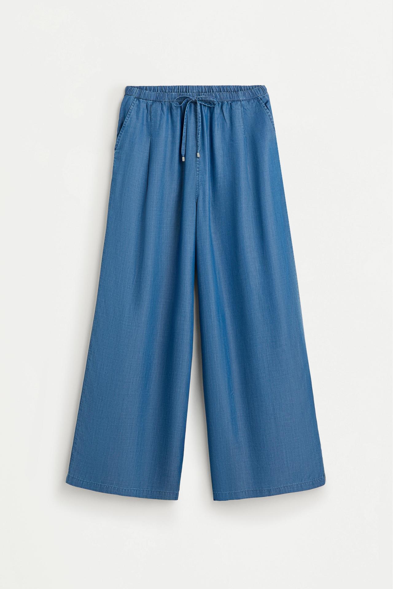 Lightweight wide-leg jeans — PALE INDIGO