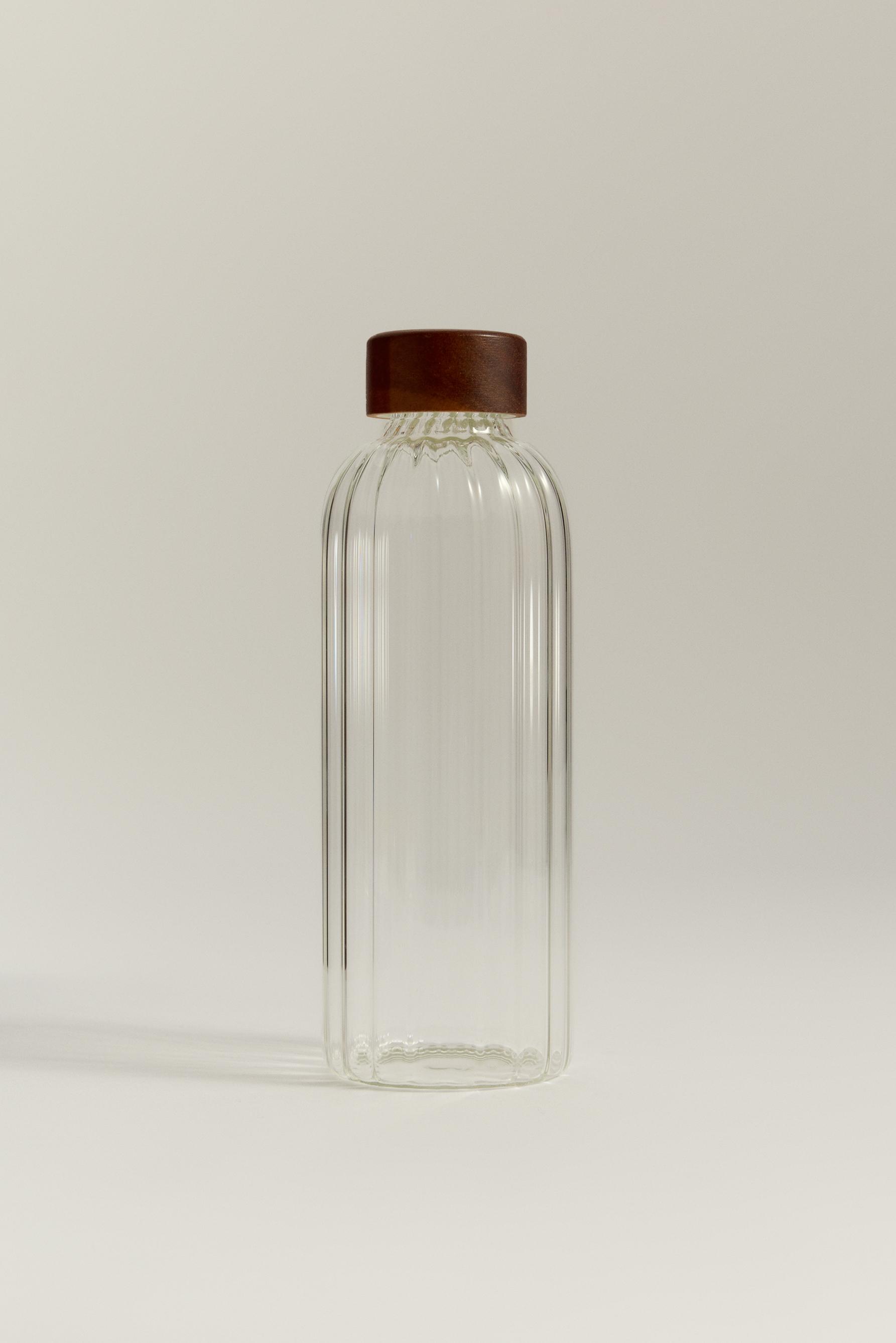 Botella cristal rayado