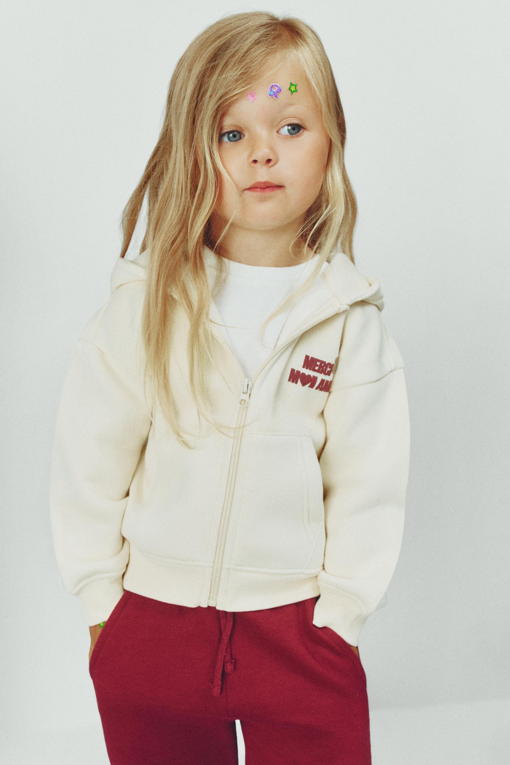 Zip-up sweatshirt with raised lettering — ECRU